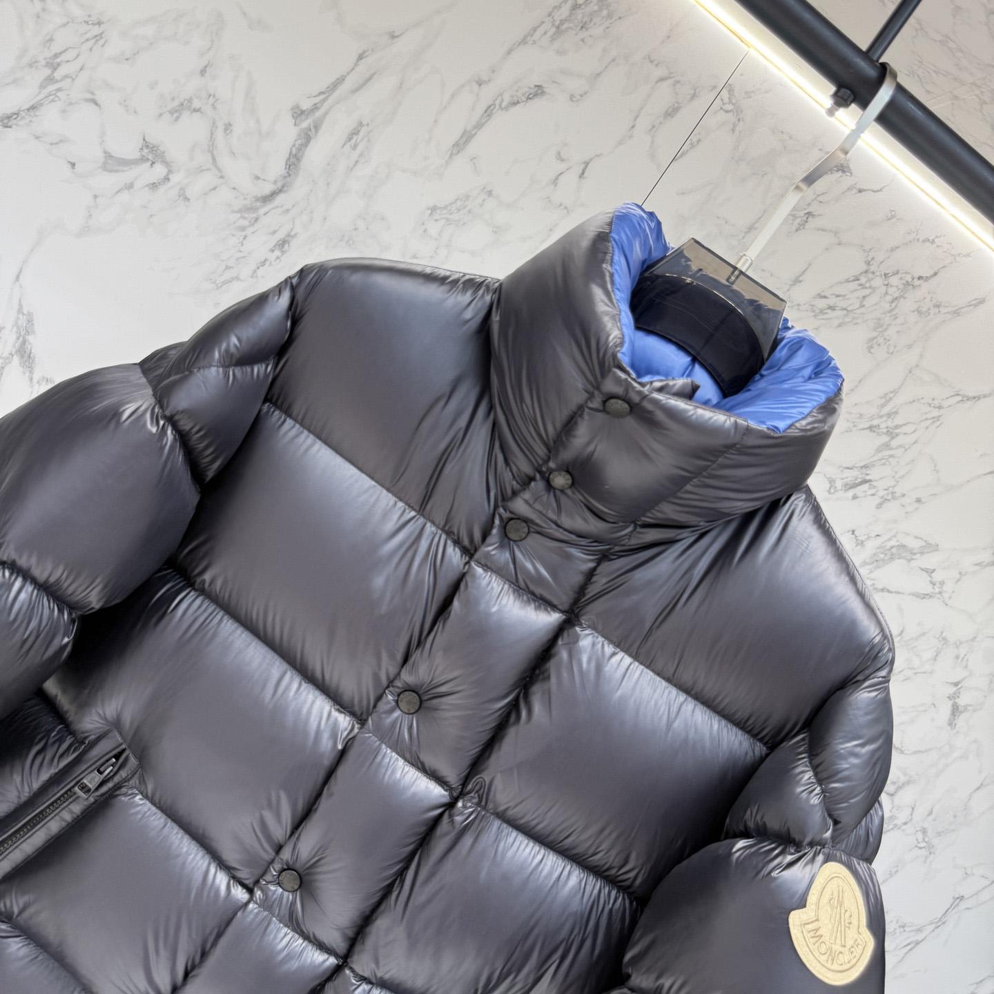 Moncler Tripiti Short Down Jacket - FashionPlug