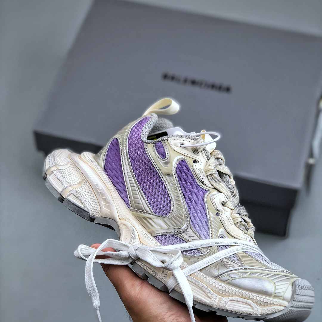 Balenciaga 3XL Gradient Sneaker - FashionPlug