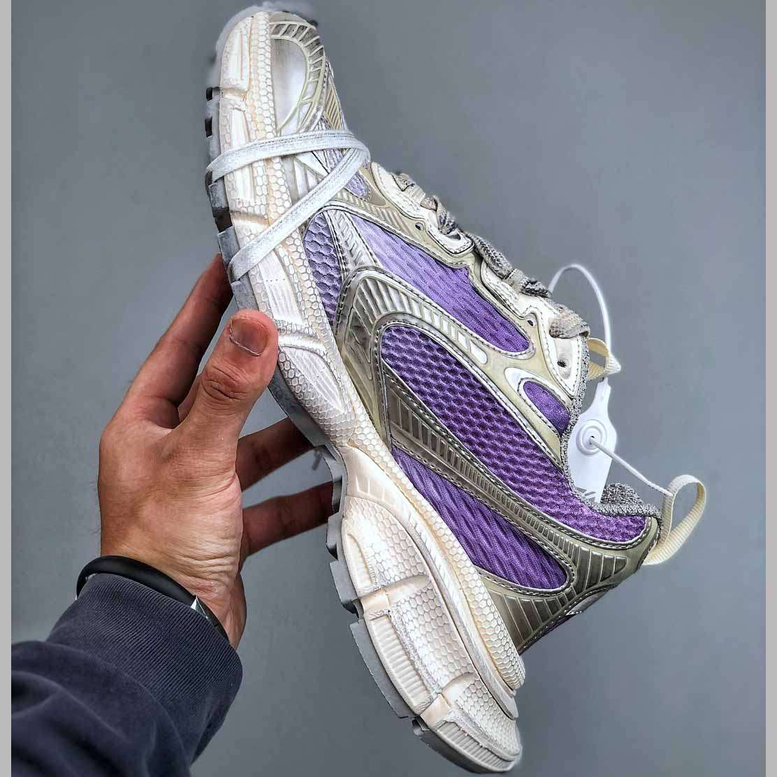 Balenciaga 3XL Gradient Sneaker - FashionPlug