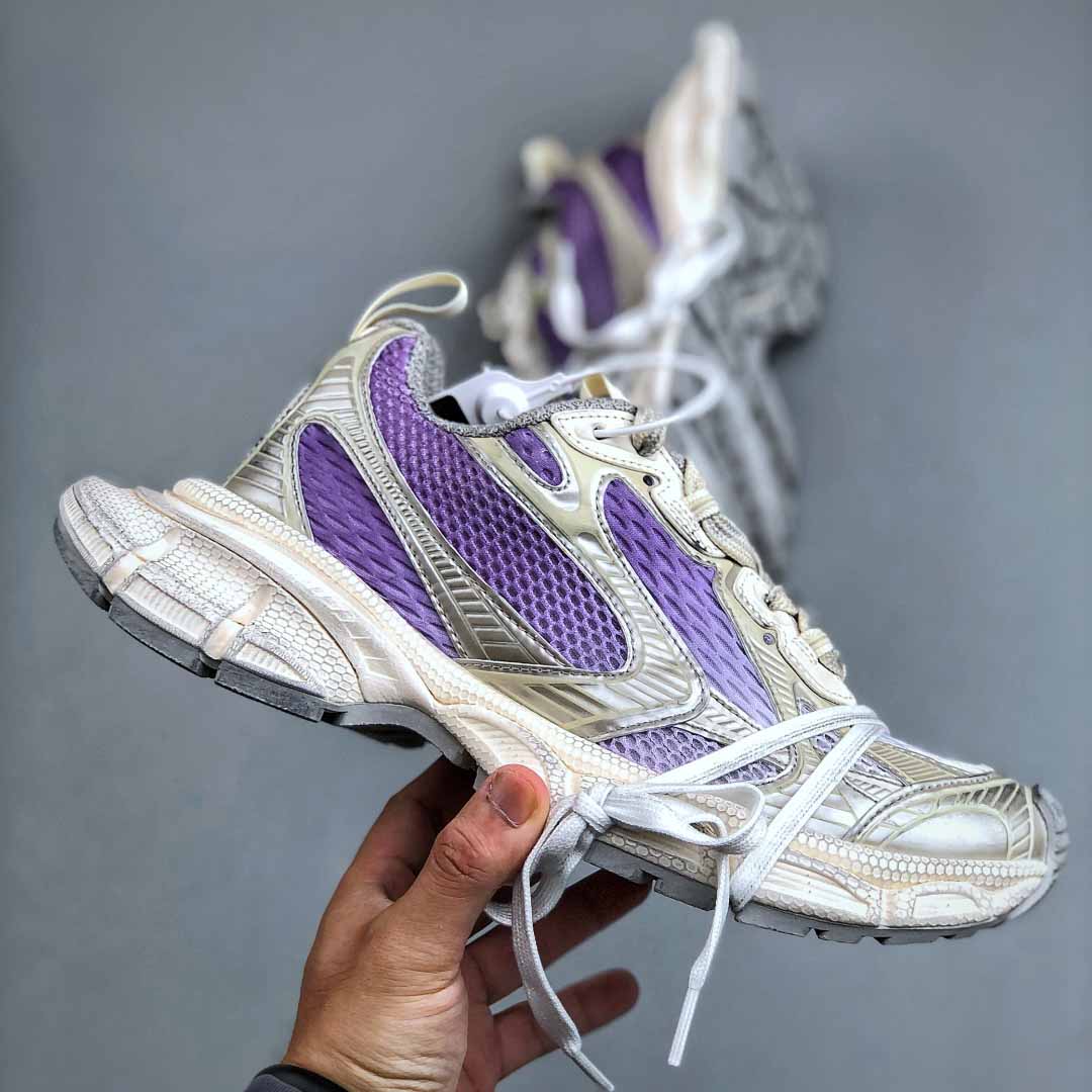 Balenciaga 3XL Gradient Sneaker - FashionPlug
