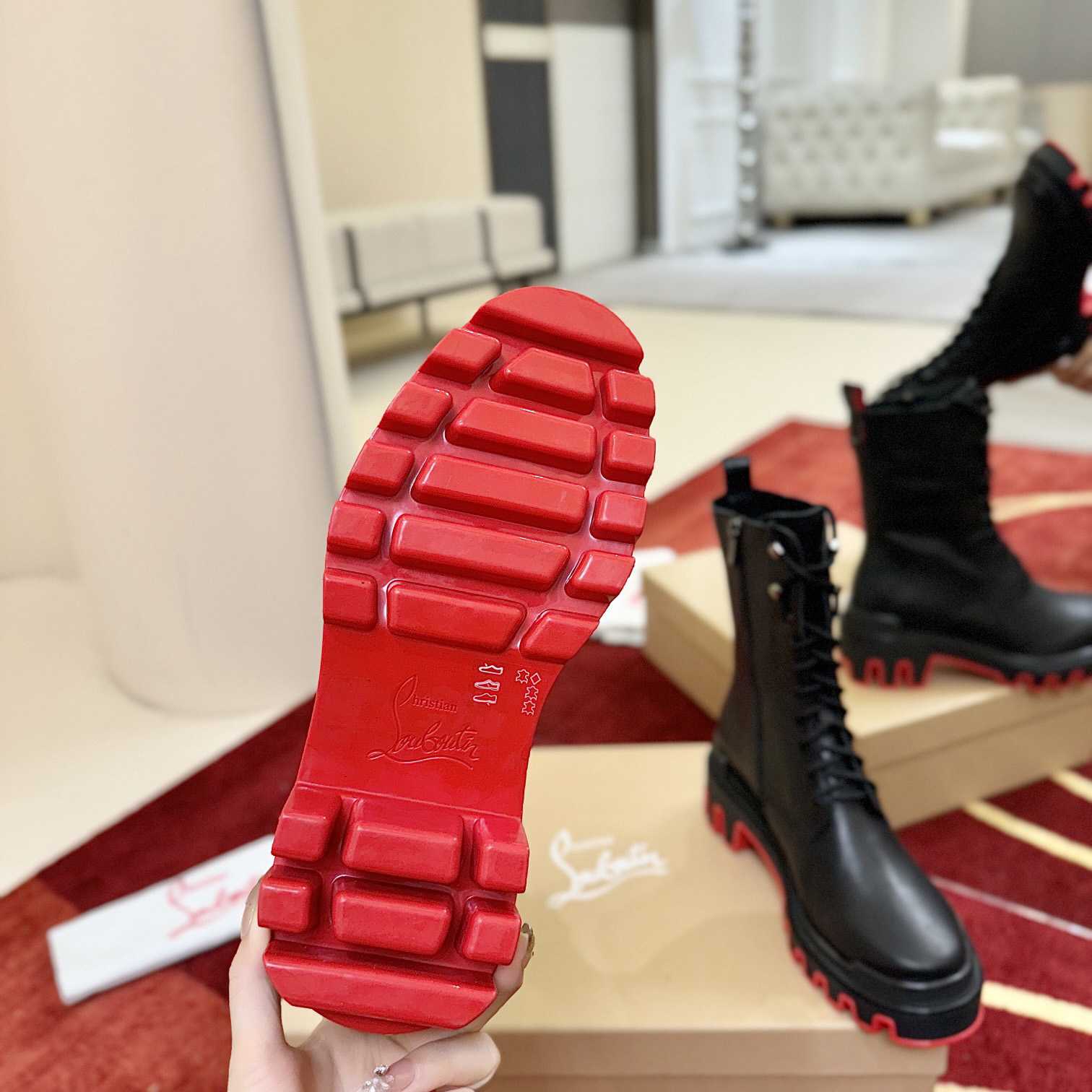 Christian Louboutin Dune Trott Alta Low Boots - FashionPlug