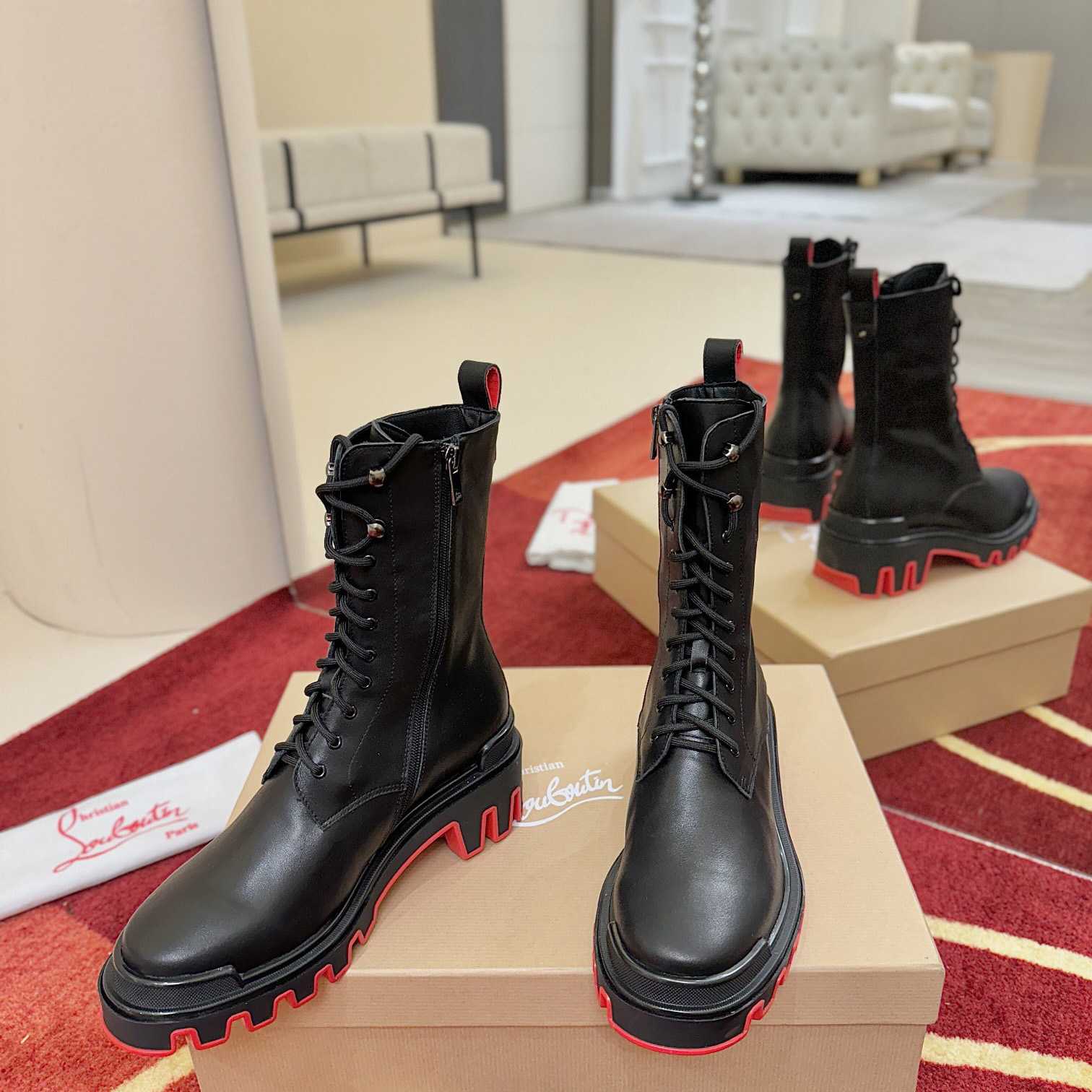Christian Louboutin Dune Trott Alta Low Boots - FashionPlug