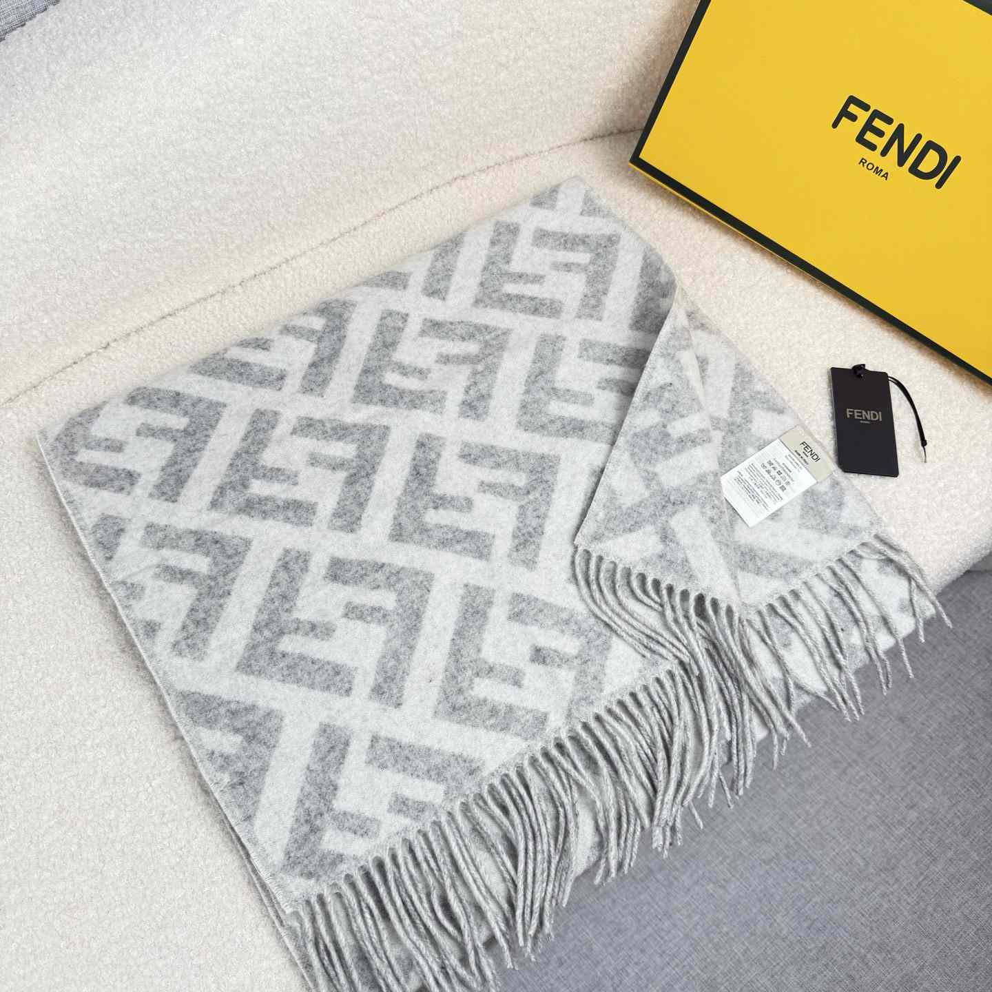 Fendi FF Scarf - FashionPlug