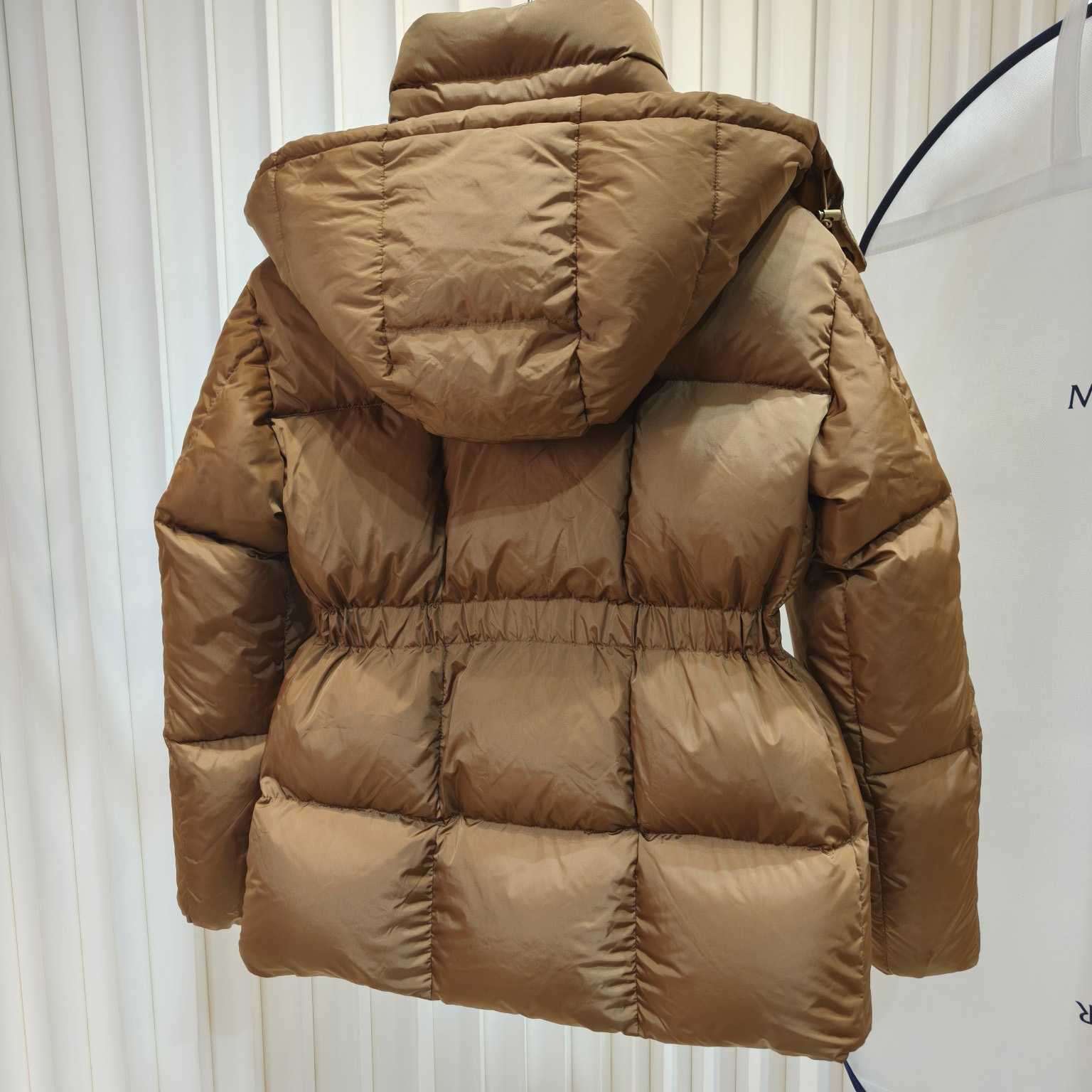 Moncler Agneux Square-Quilted Hooded Short Down Jacket - FashionPlug