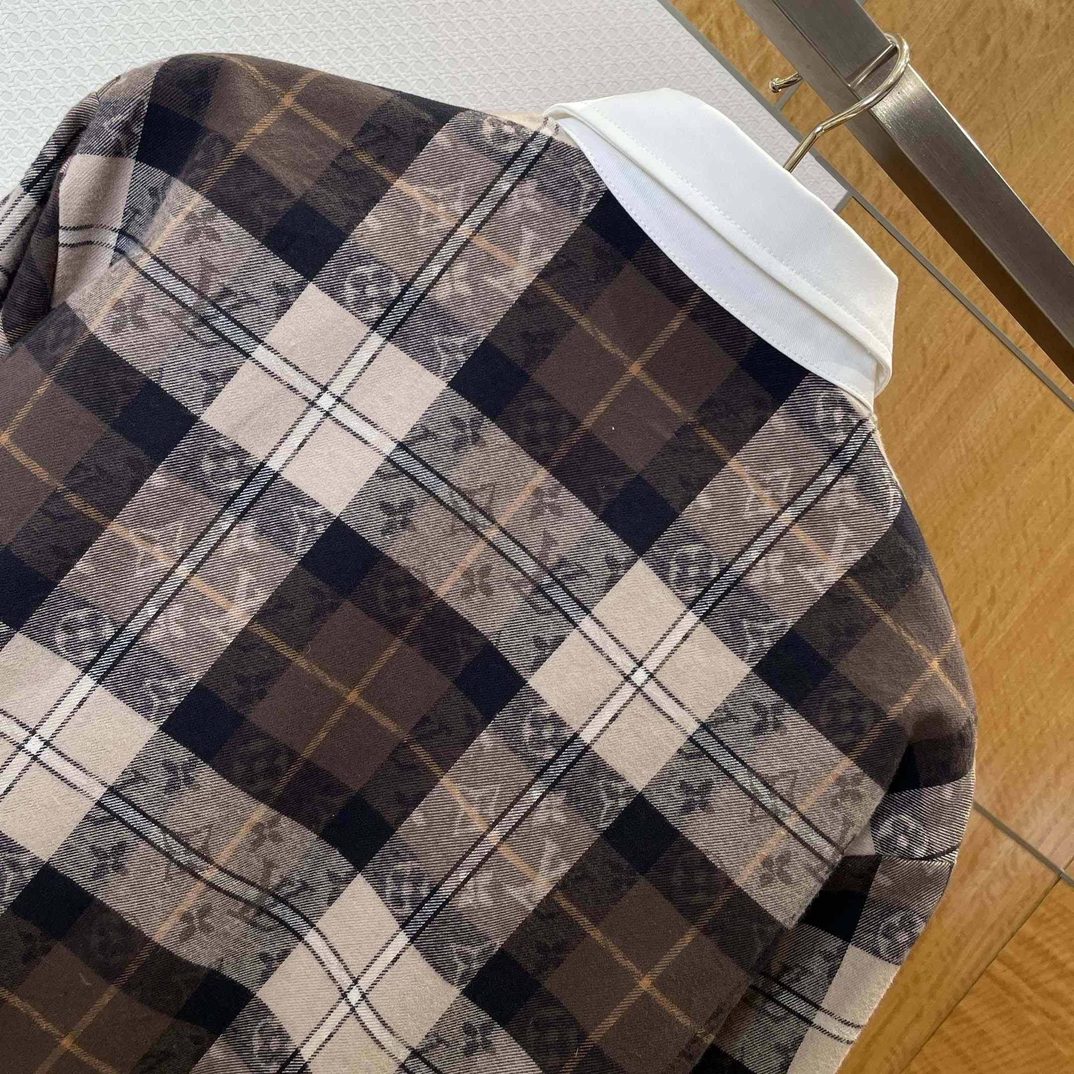 Louis Vuitton Monogram Flannel Long-Sleeved Polo Shirt   1AIKAJ - FashionPlug