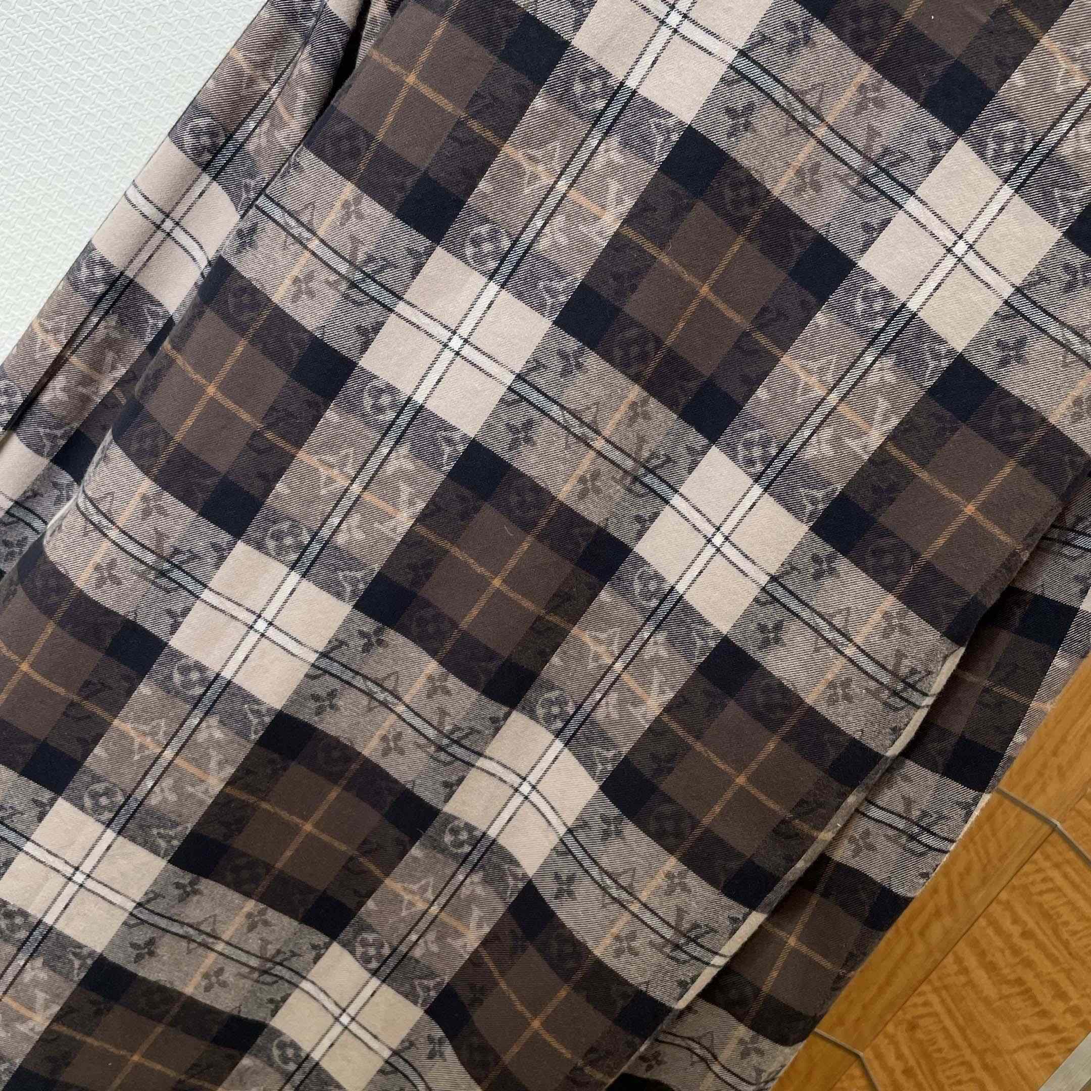 Louis Vuitton Monogram Flannel Long-Sleeved Polo Shirt   1AIKAJ - FashionPlug