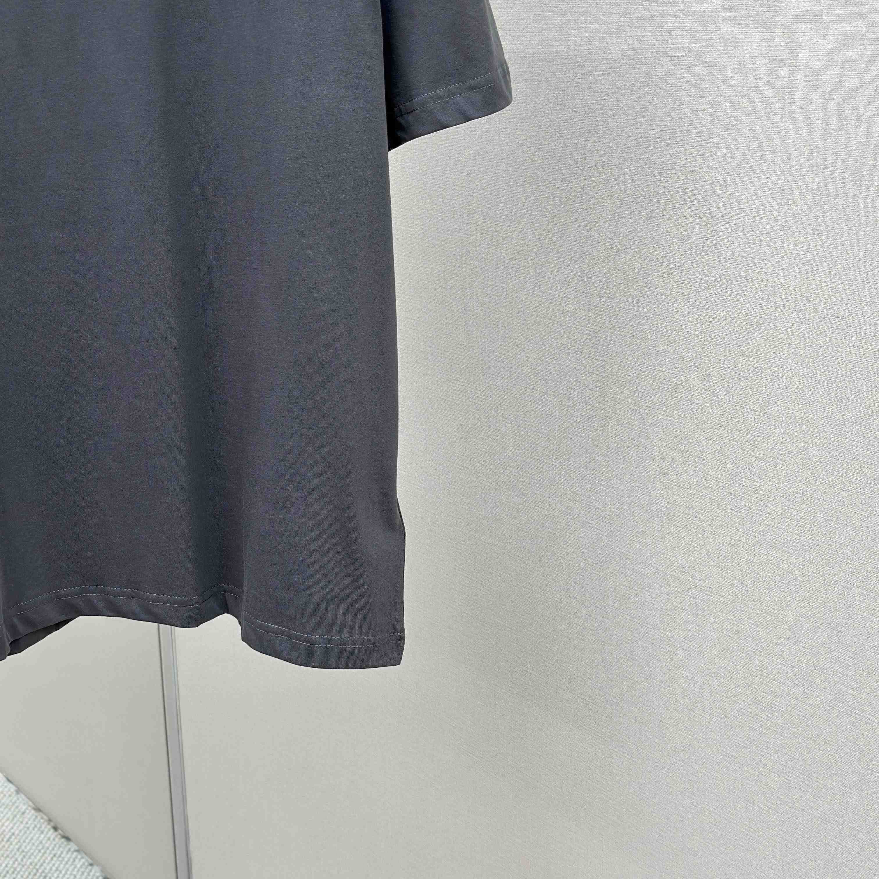 Louis Vuitton Embossed LV T-Shirt - FashionPlug