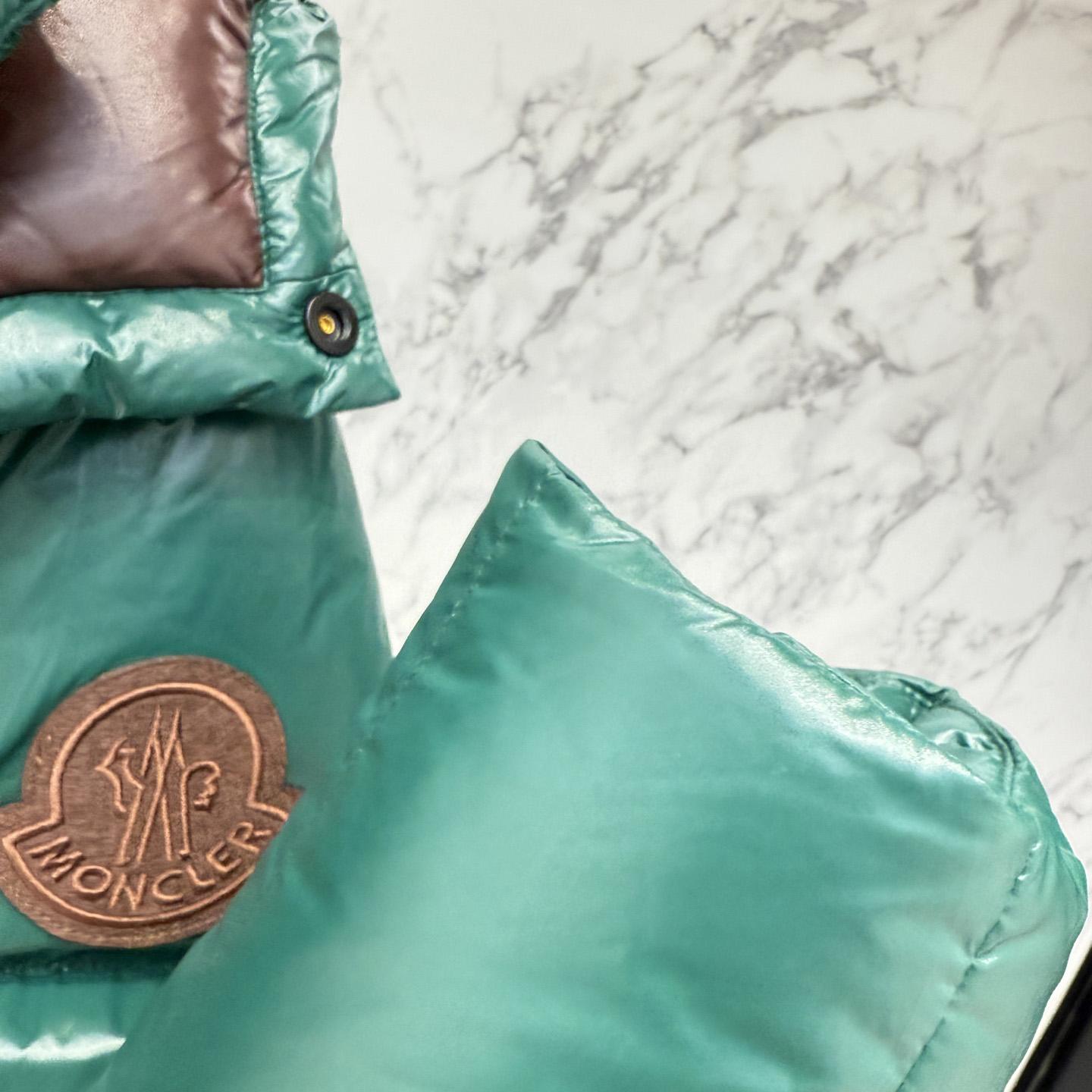 Moncler Parana Hooded Short Down Jacket   - FashionPlug