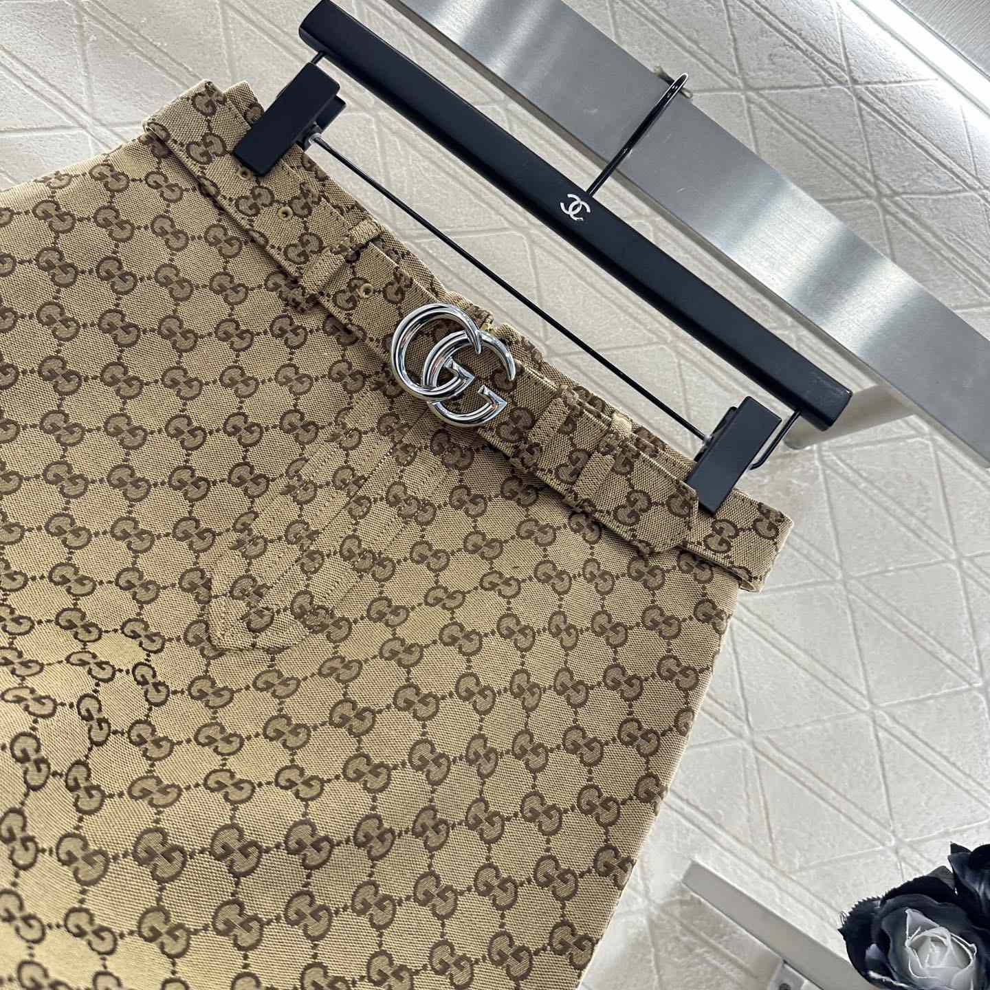 Gucci Skirt - FashionPlug