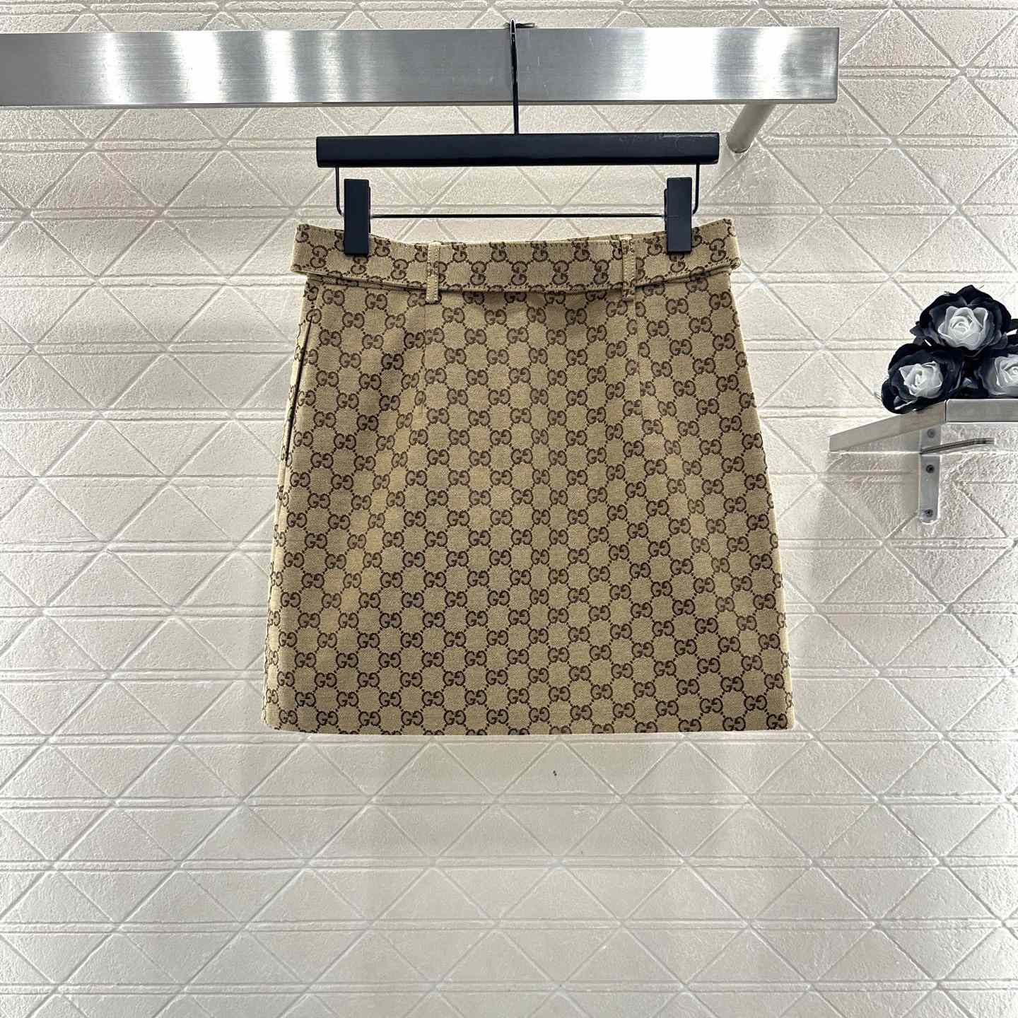 Gucci Skirt - FashionPlug