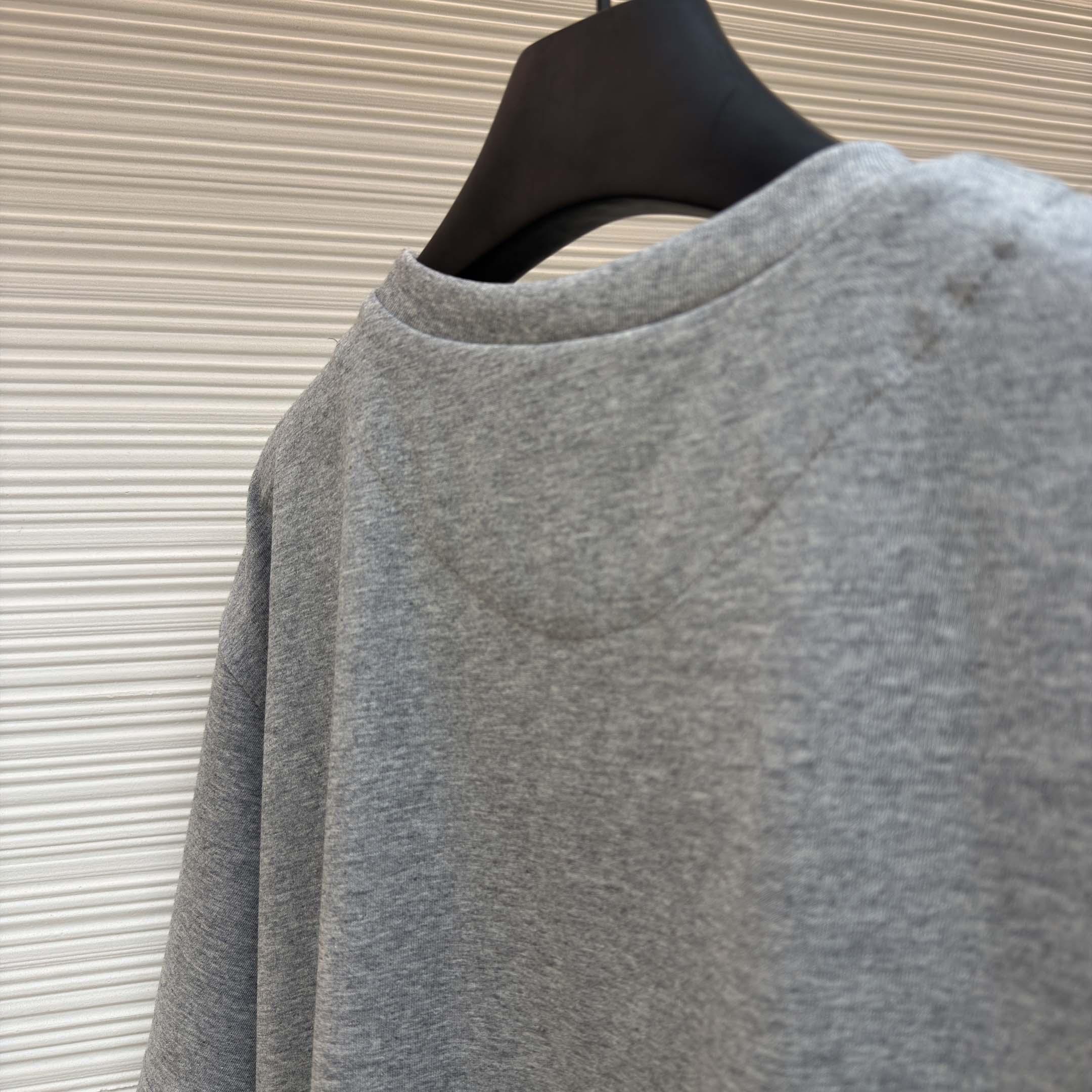 Louis Vuitton Signature Patches T-Shirt   1AJCES - FashionPlug