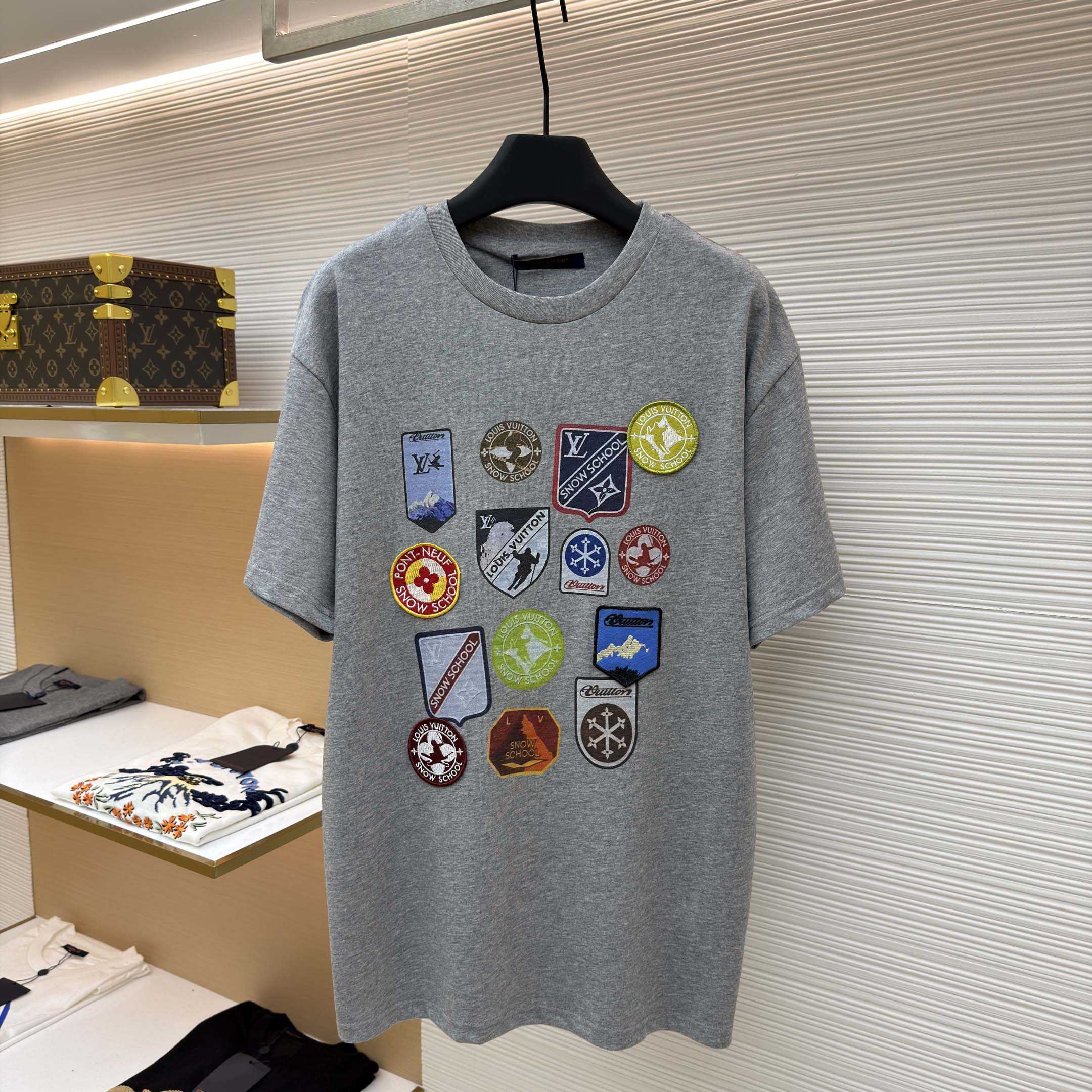Louis Vuitton Signature Patches T-Shirt   1AJCES - FashionPlug