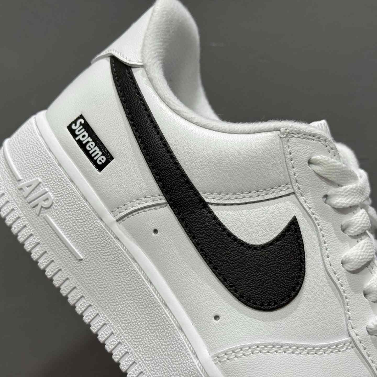 Supreme x Nike Air Force 1 Low “Box Logo - White Black” G Edition CU9225-102 - FashionPlug