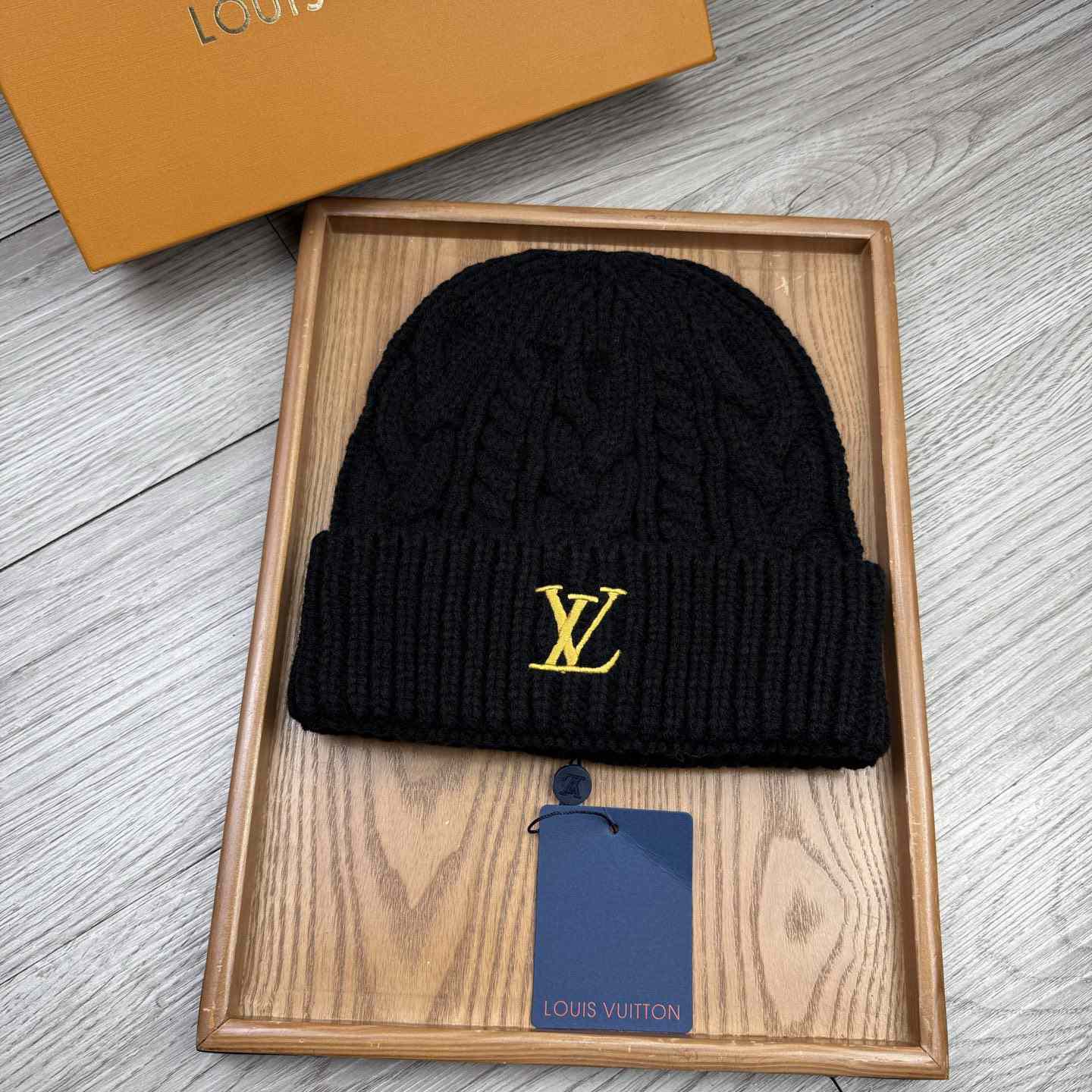 Louis Vuitton Beanie  - FashionPlug