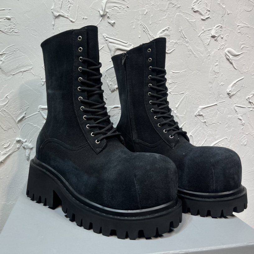 Balenciaga Stomper Bootie 'Black' - FashionPlug