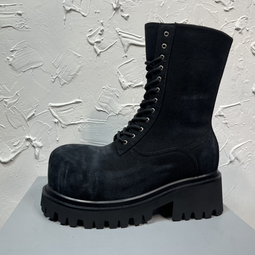 Balenciaga Stomper Bootie 'Black' - FashionPlug