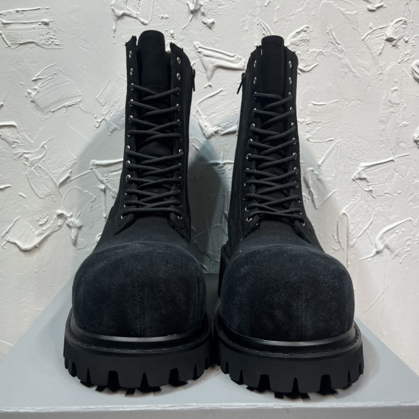 Balenciaga Stomper Bootie 'Black' - FashionPlug