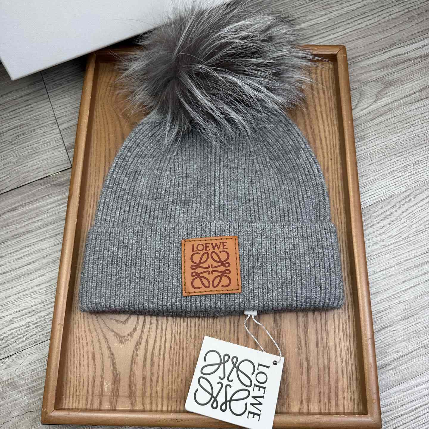 Loewe Beanie  - FashionPlug