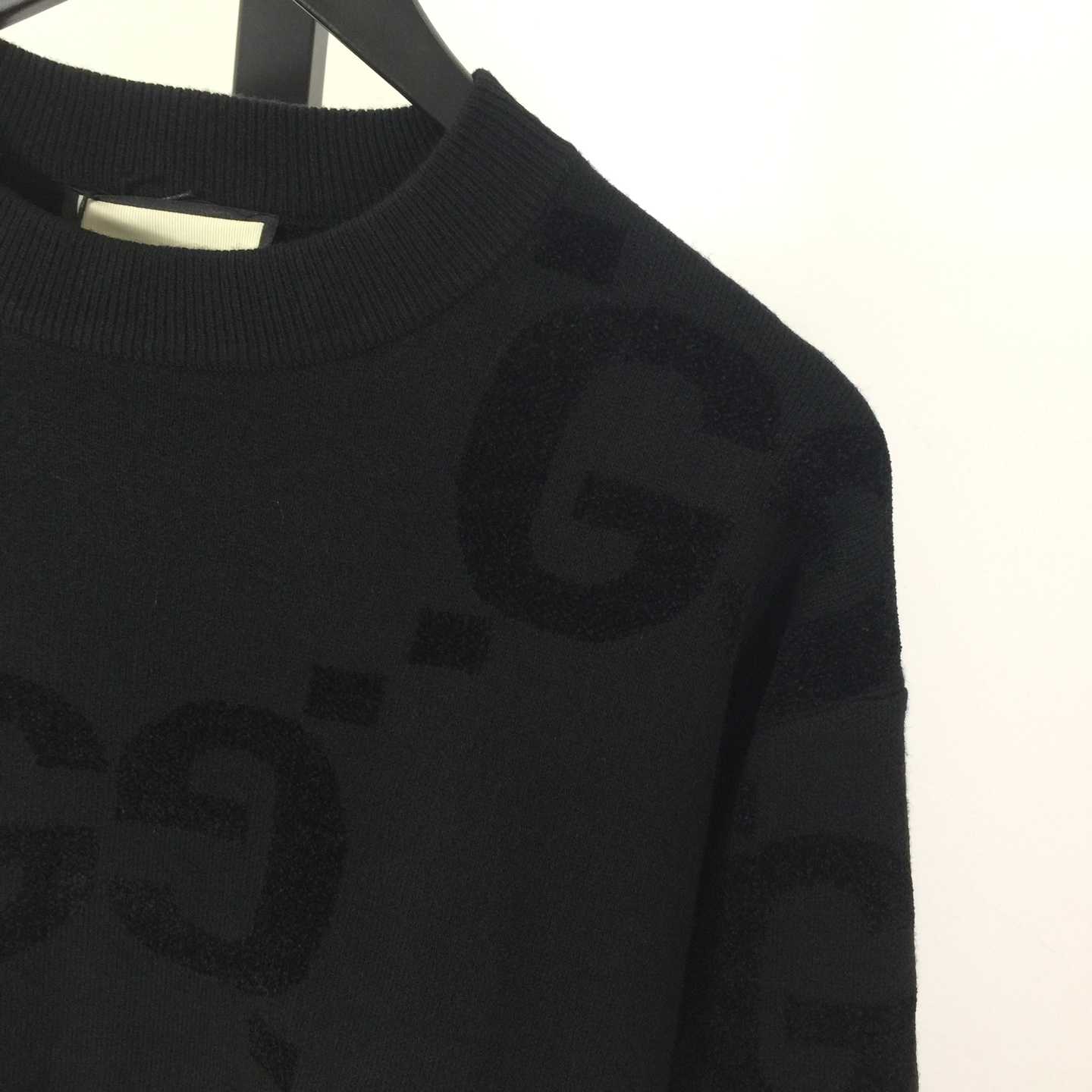 Gucci Sweater - FashionPlug