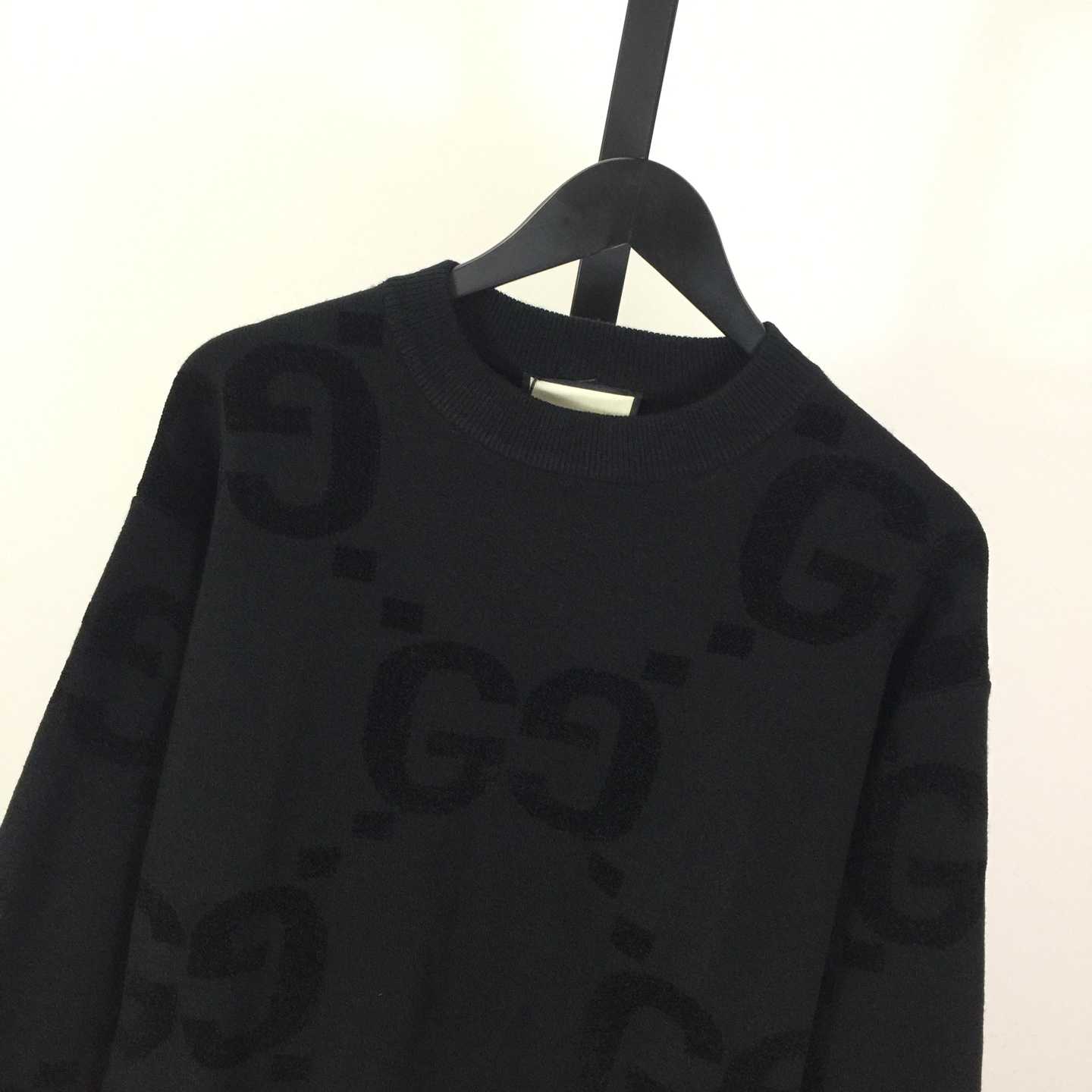 Gucci Sweater - FashionPlug