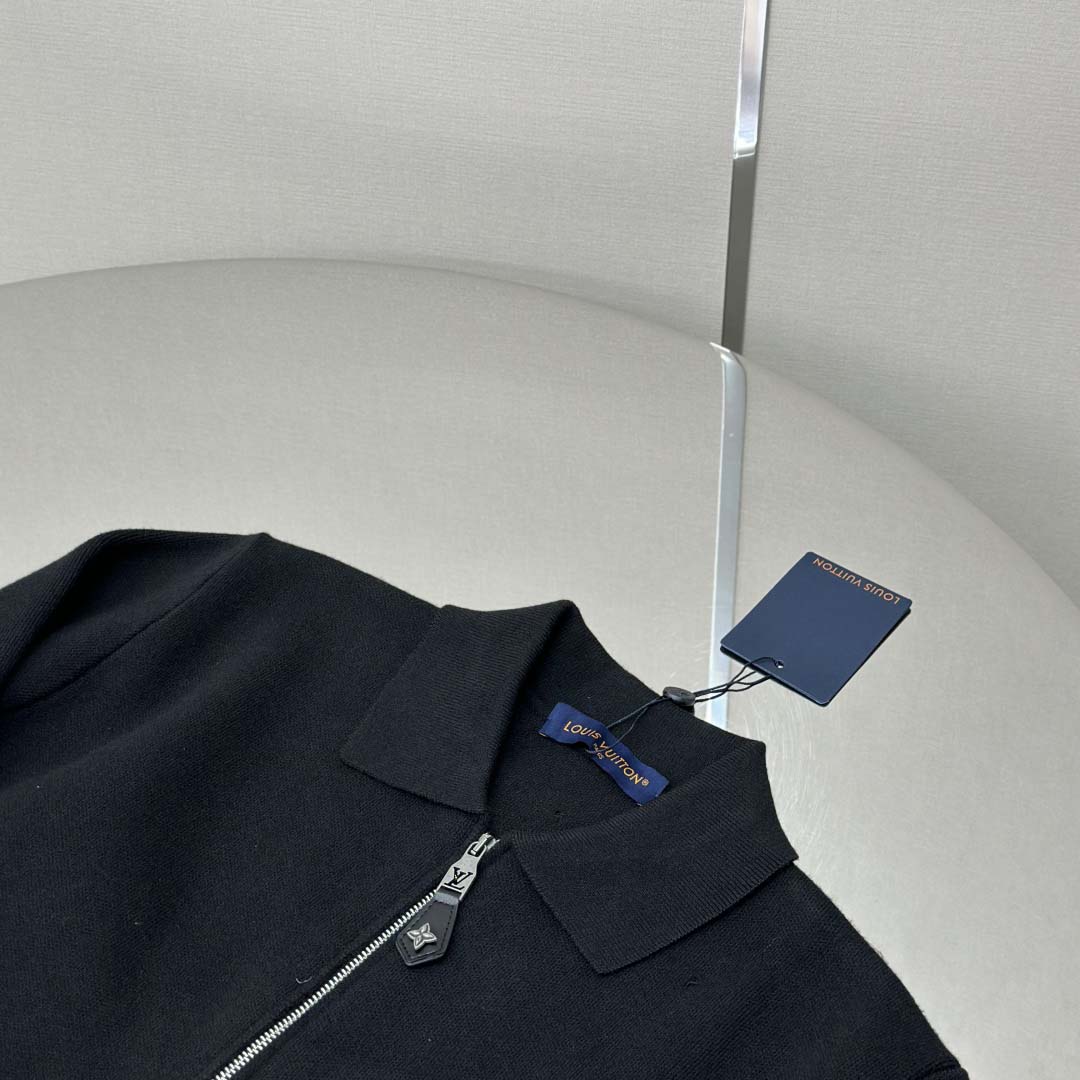 Louis Vuitton Knit Blouson With Leather Details   1AH347 - FashionPlug