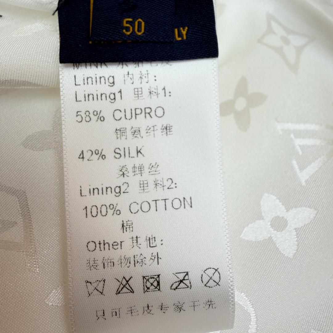 Louis Vuitton Mink Trucker Jacket   1AFXB6 - FashionPlug