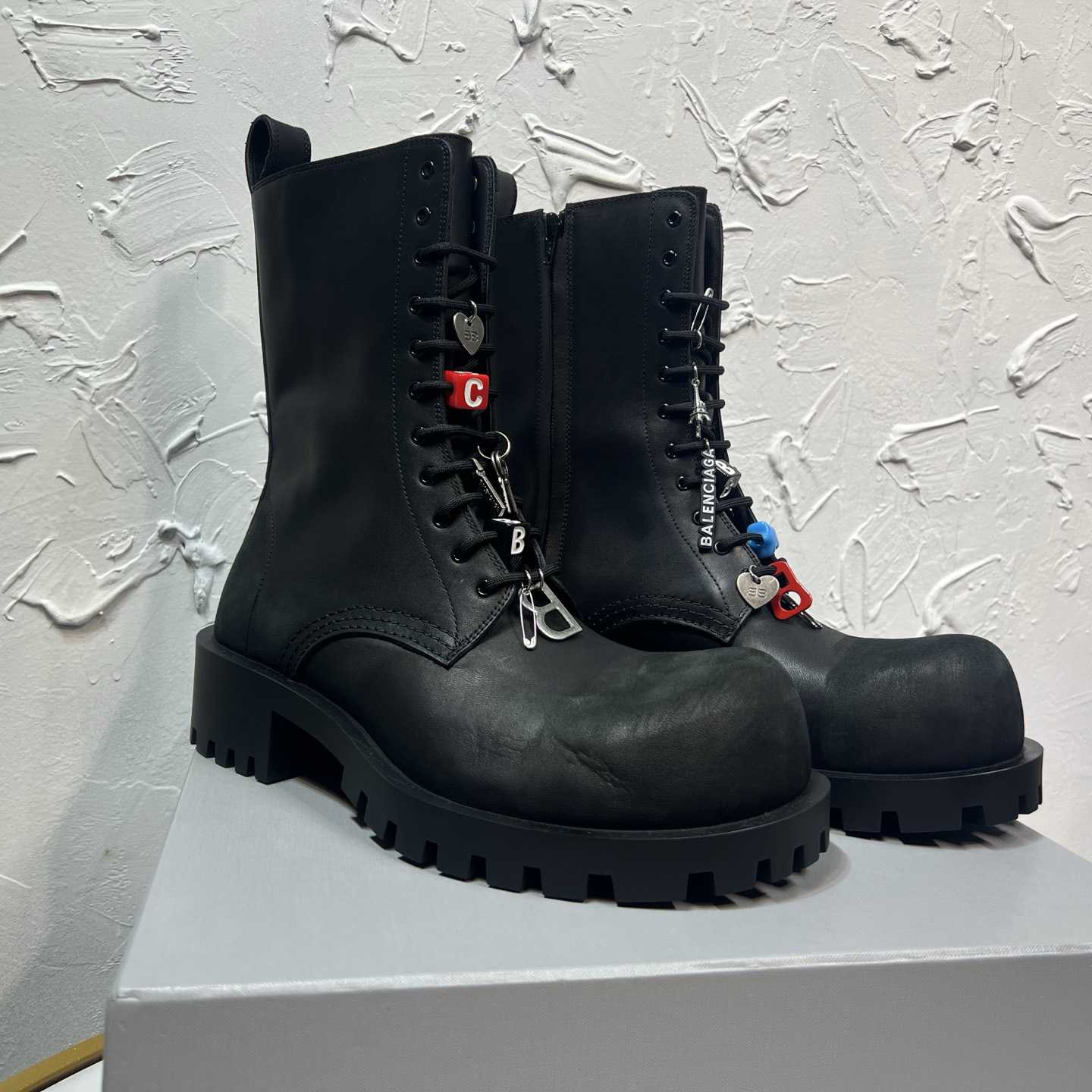 Balenciaga Hummer Lace-Up Bootie In Black - FashionPlug