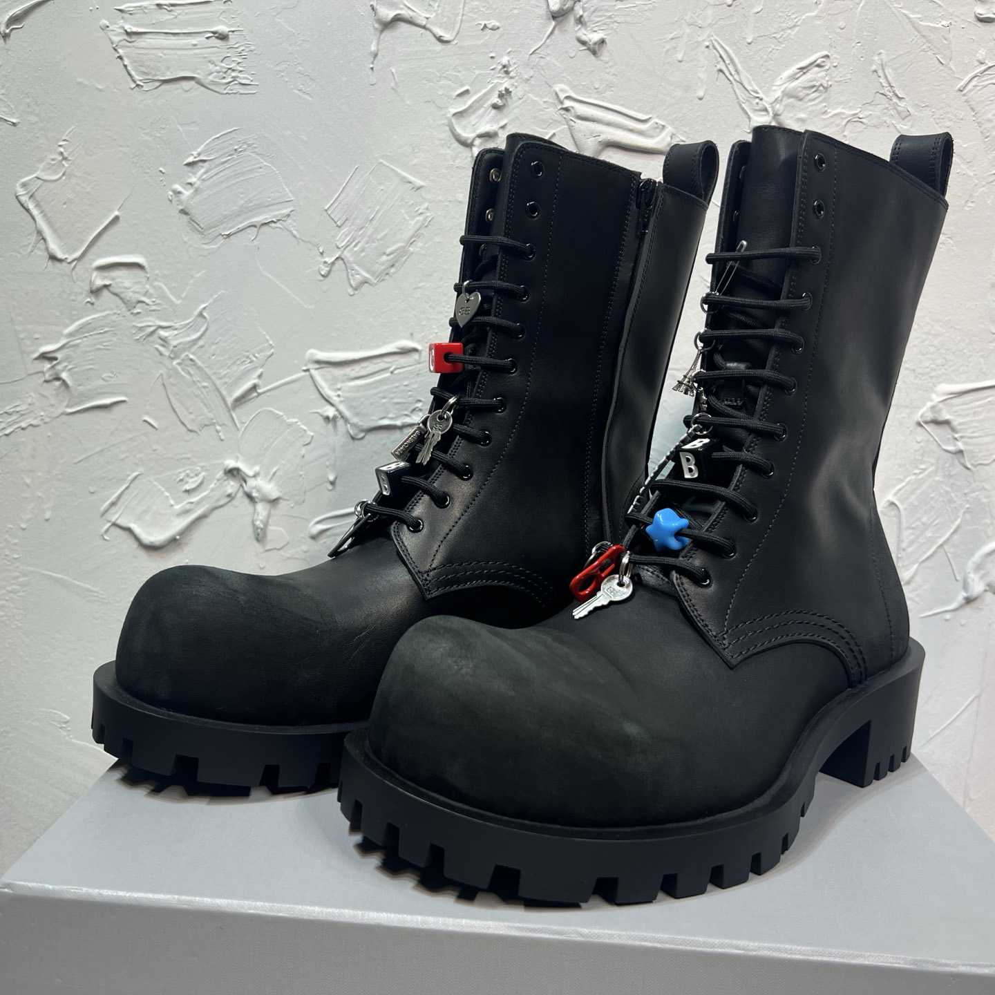 Balenciaga Hummer Lace-Up Bootie In Black - FashionPlug
