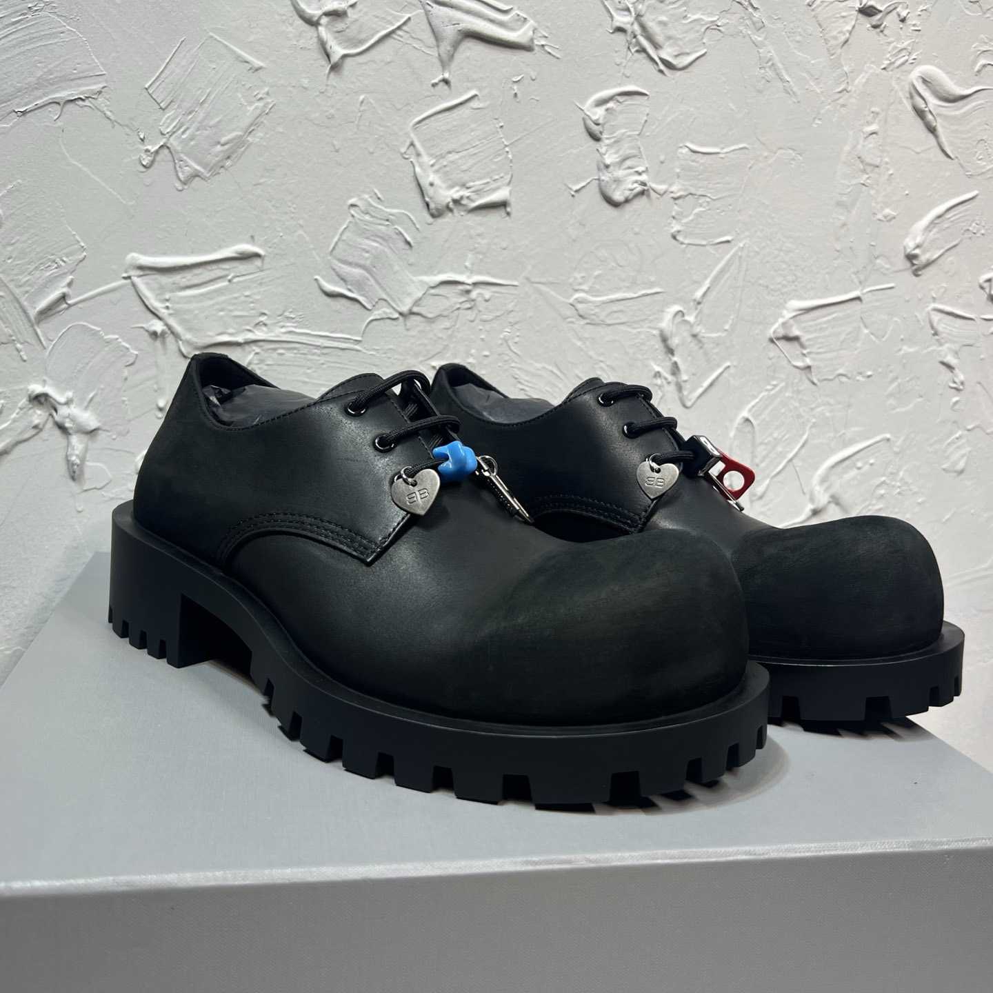 Balenciaga Hummer Derbie In Black - FashionPlug