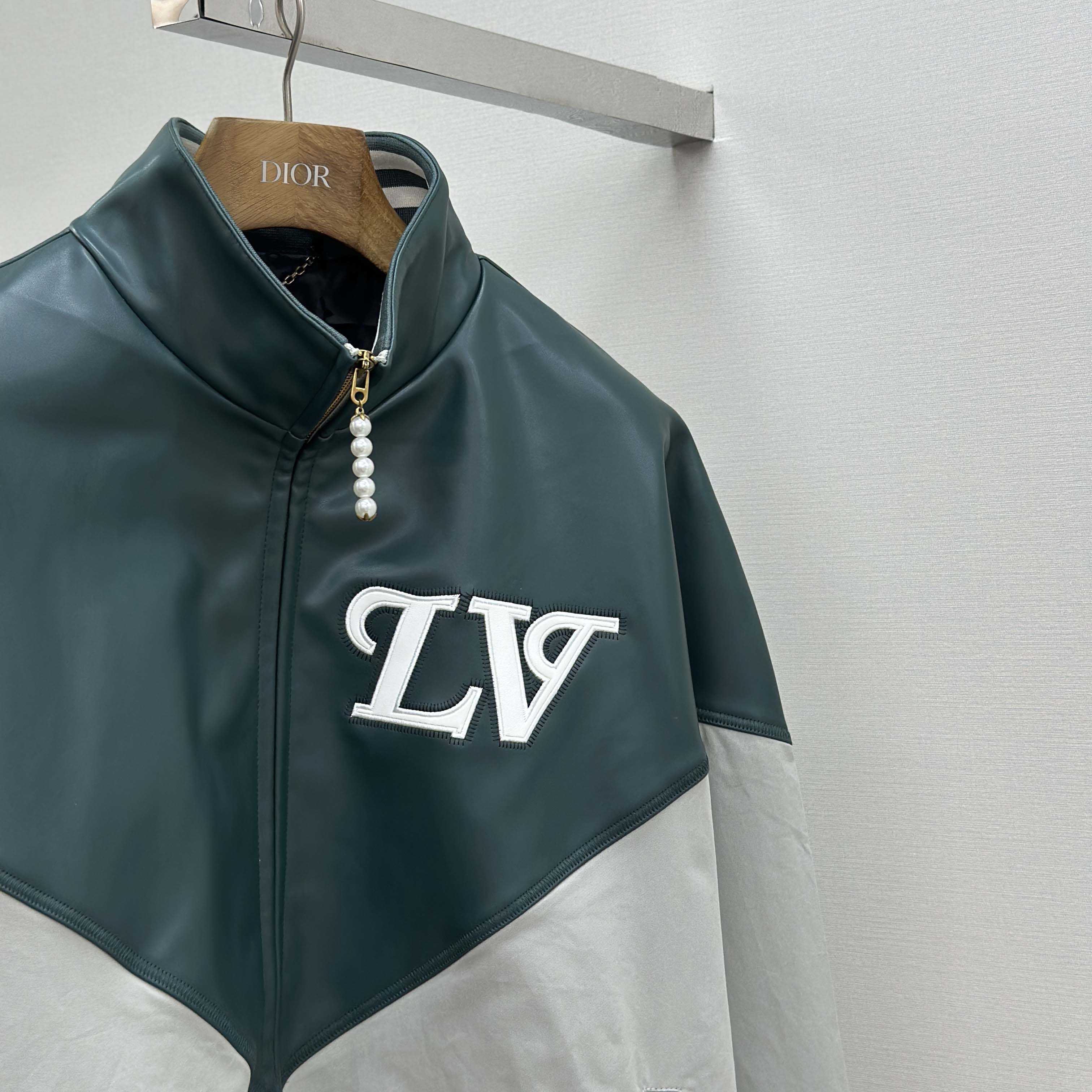 Louis Vuitton Graphic Leather Mix Tracktop   1AIJX2 - FashionPlug