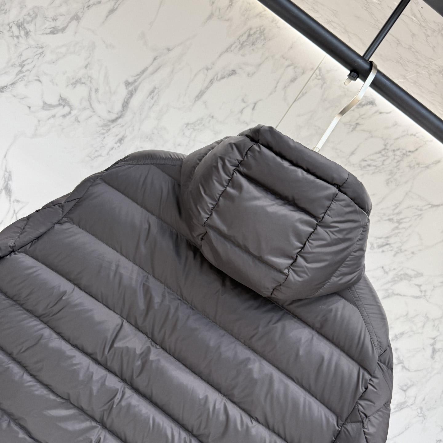 Moncler Galion Hooded Short Down Jacket - FashionPlug