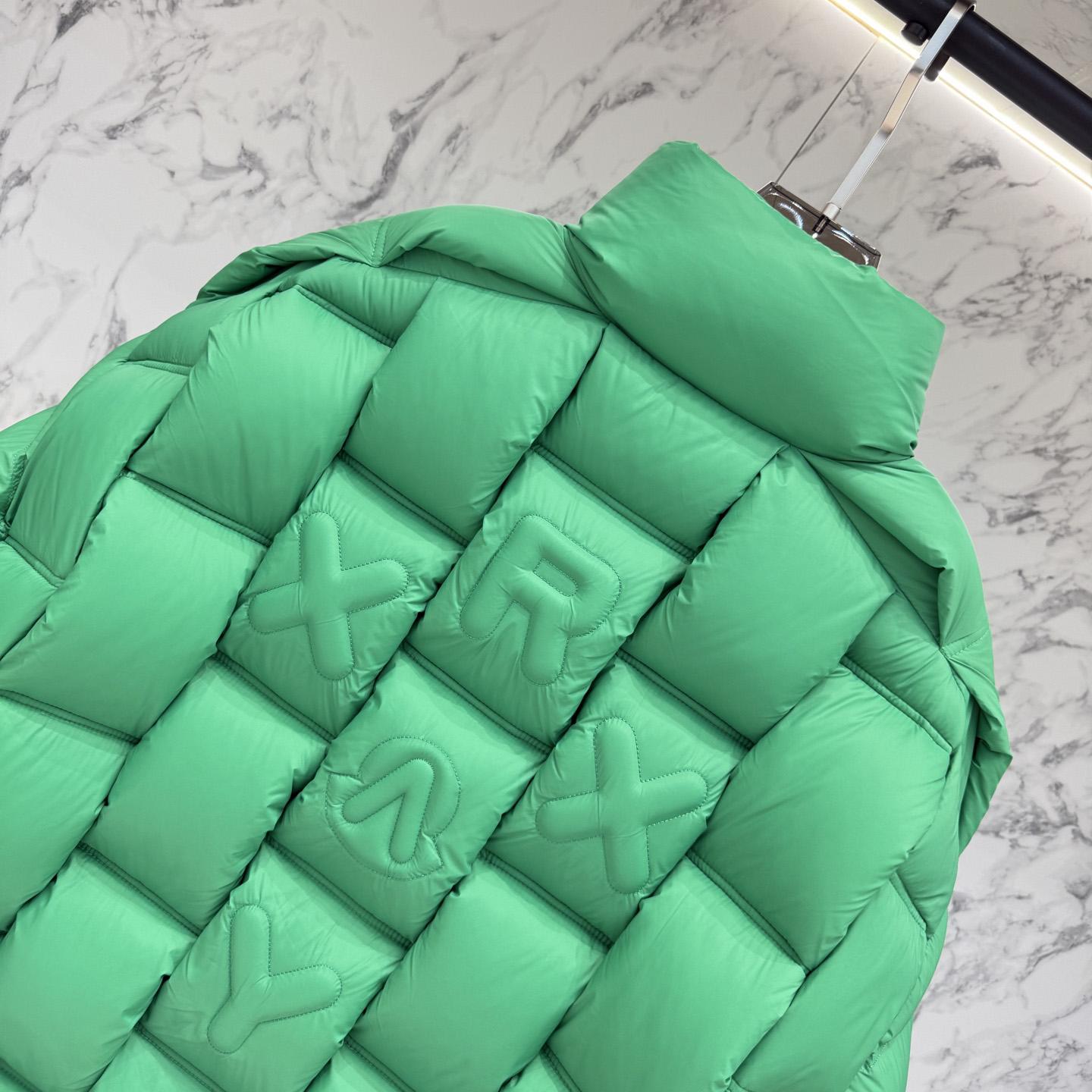 Moncler Short Down Jacket - FashionPlug