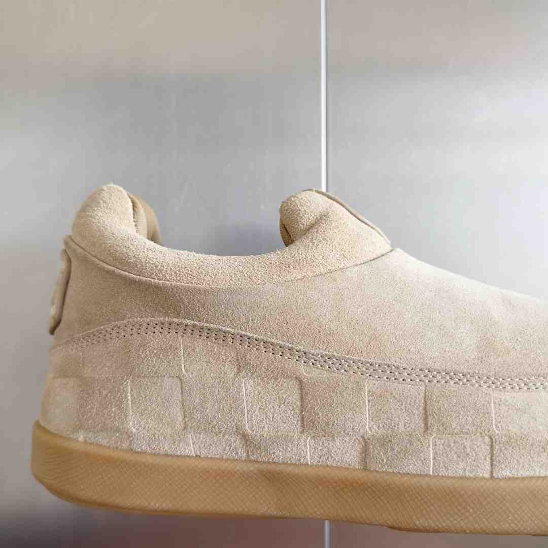 Louis Vuitton LV Yeti Slip On    - FashionPlug