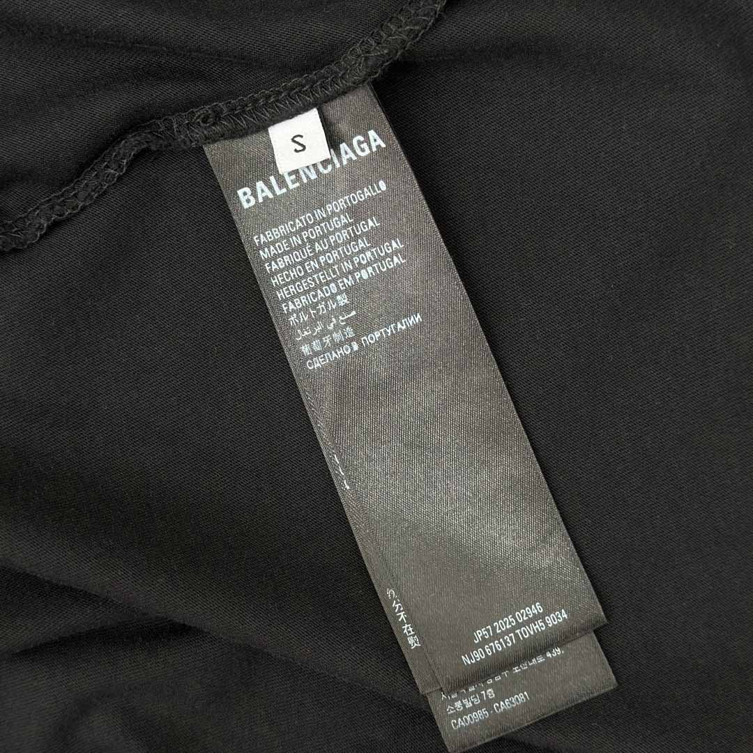 Balenciaga T-Shirt Medium Fit  - FashionPlug