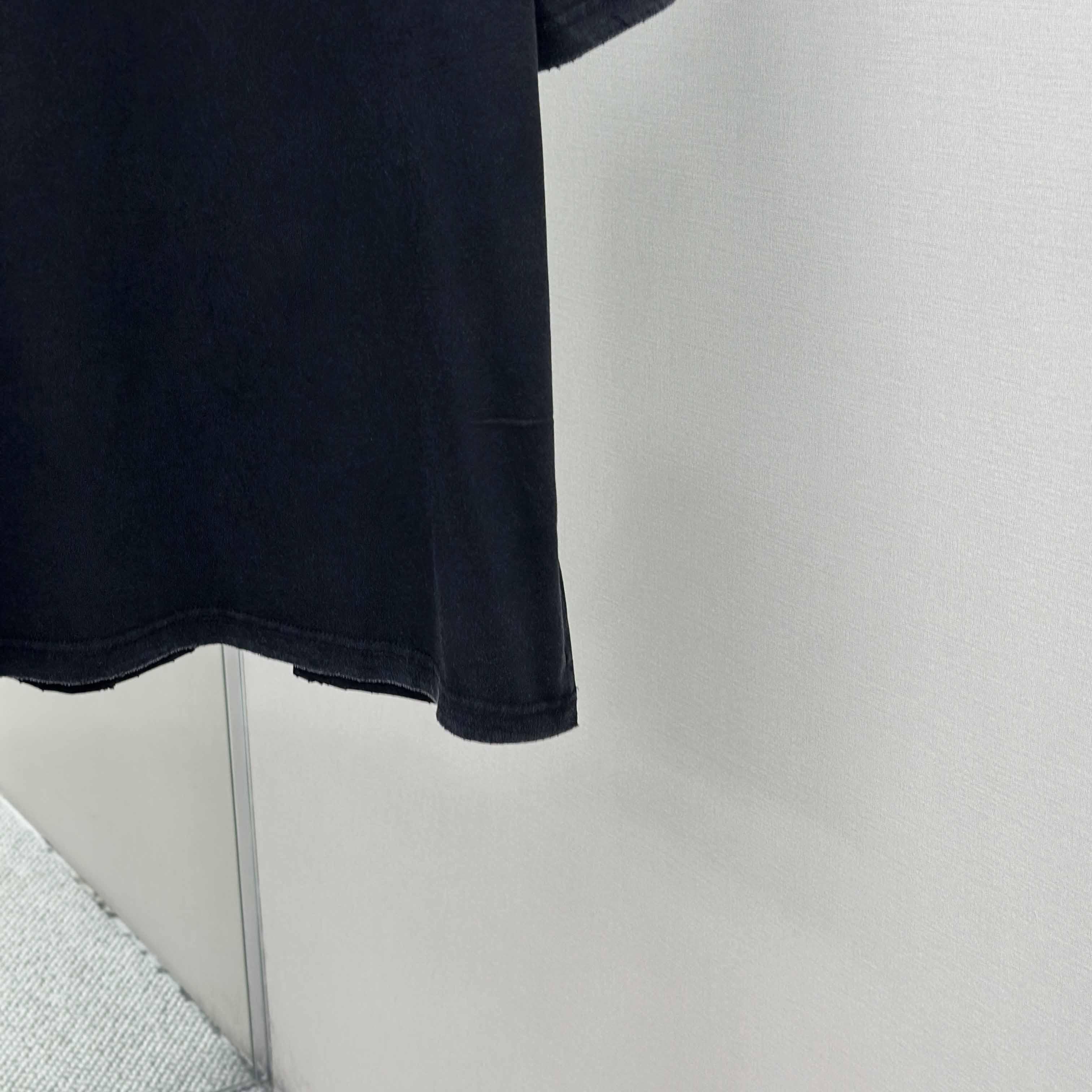 Balenciaga T-Shirt Medium Fit  - FashionPlug