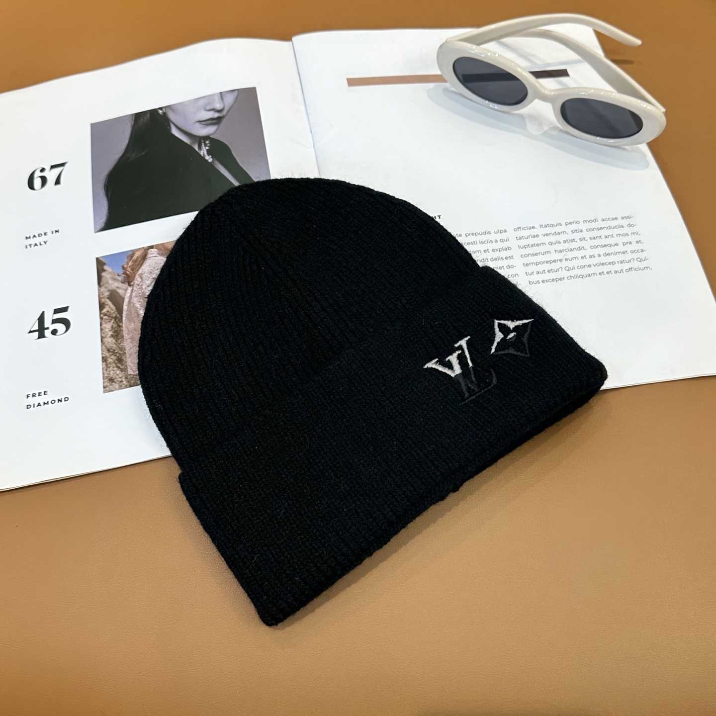 Louis Vuitton Beanie    - FashionPlug
