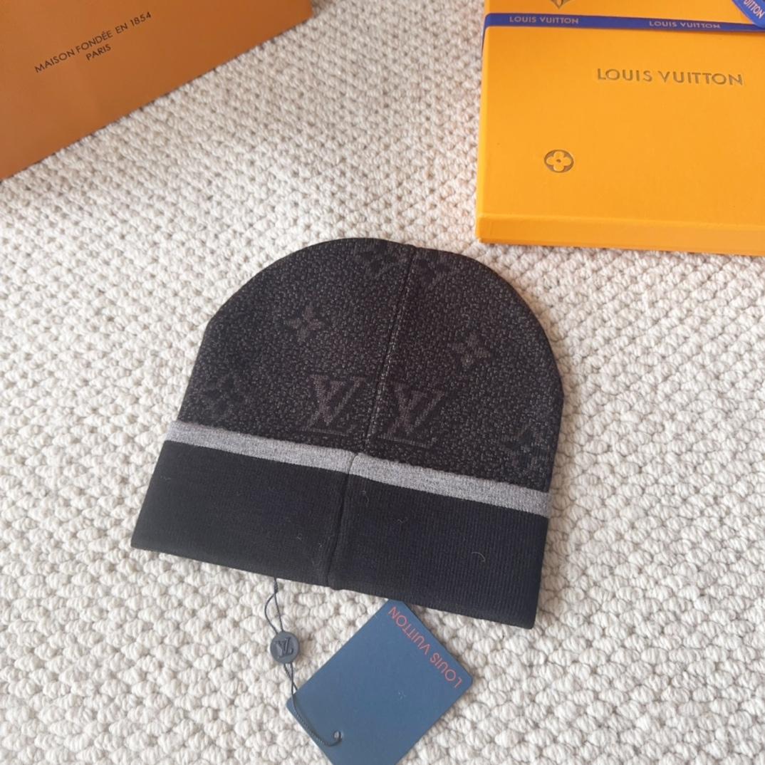 Louis Vuitton Beanie    - FashionPlug