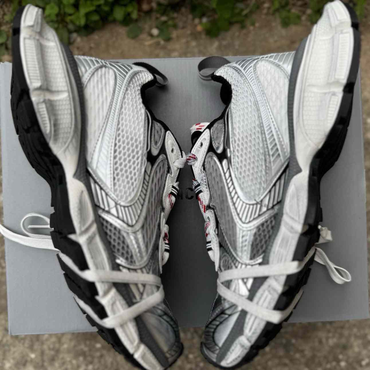 Balenciaga 3XL Mesh “Grey” Distressed Low-Top Dad Sneakers 840090 W3XSG 9239 - FashionPlug