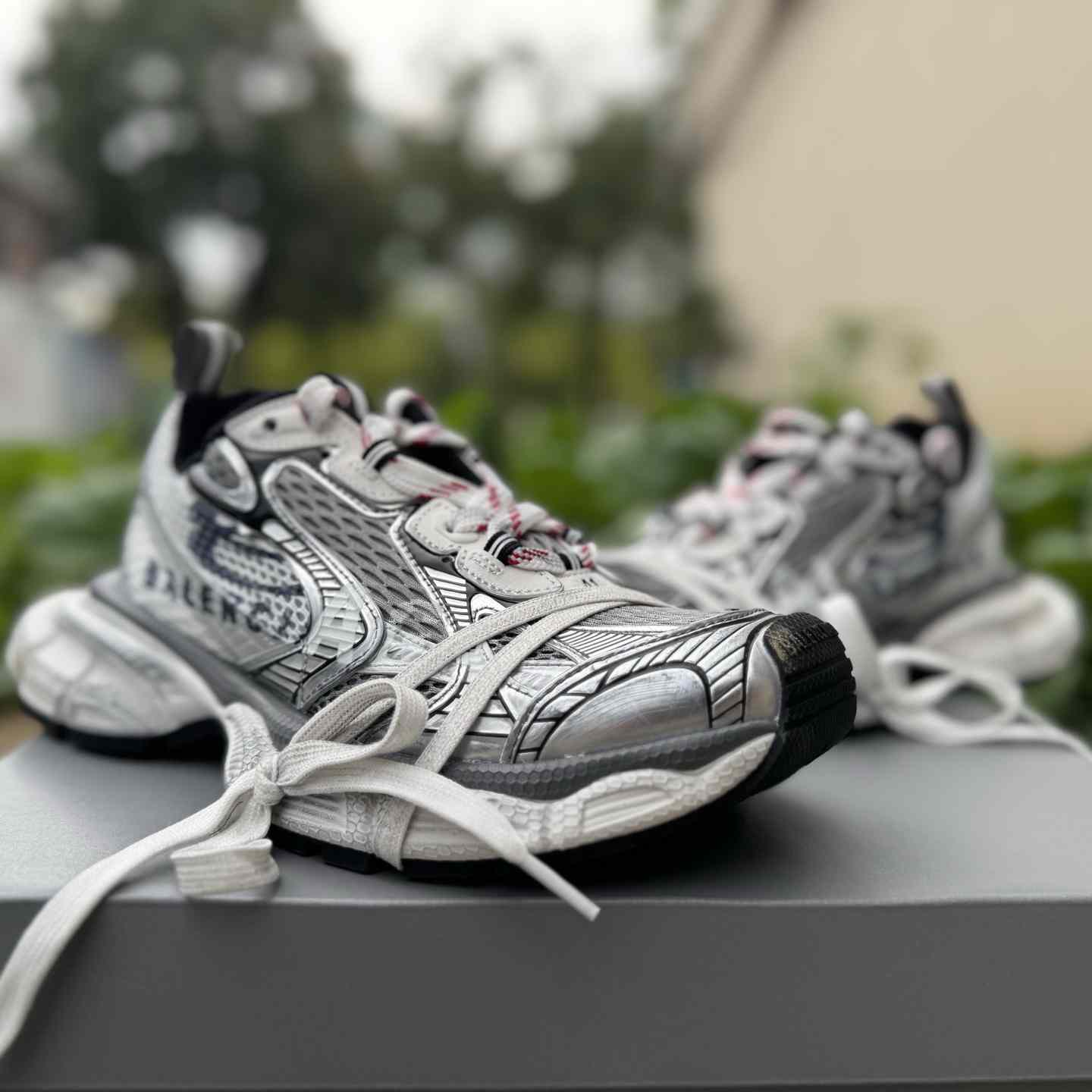 Balenciaga 3XL Mesh “Grey” Distressed Low-Top Dad Sneakers 840090 W3XSG 9239 - FashionPlug