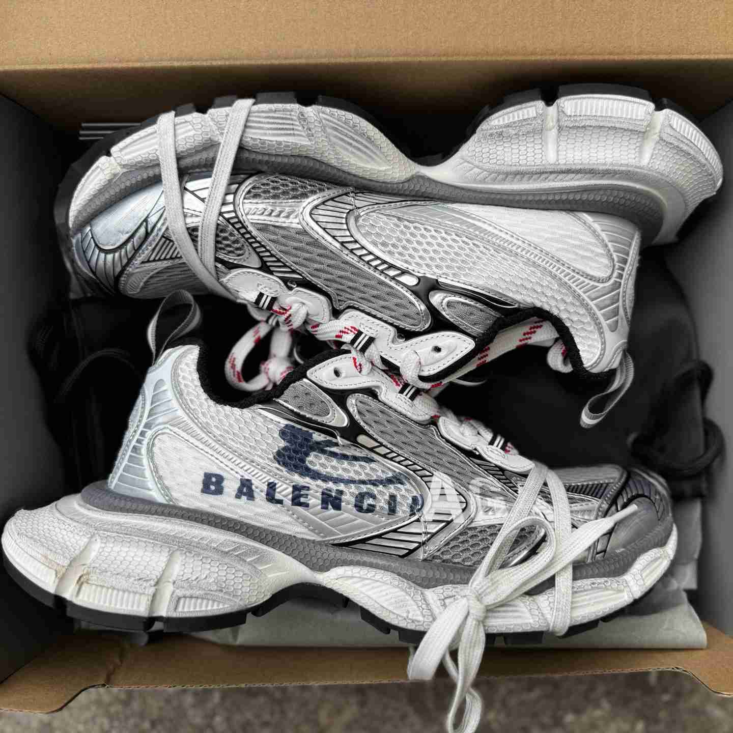 Balenciaga 3XL Mesh “Grey” Distressed Low-Top Dad Sneakers 840090 W3XSG 9239 - FashionPlug