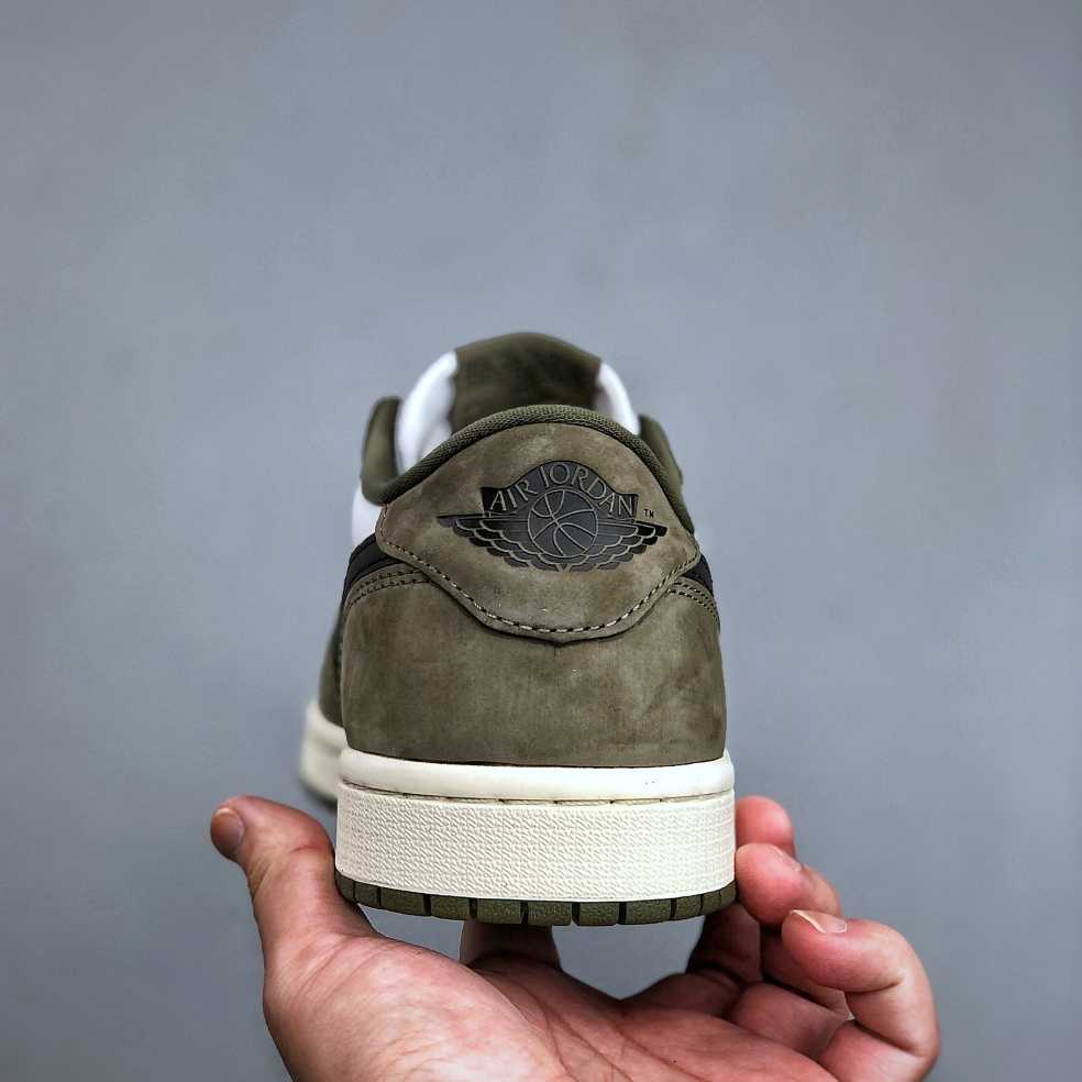 Air Jordan 1 Low OG “Medium Olive” HQ6998-200 - FashionPlug