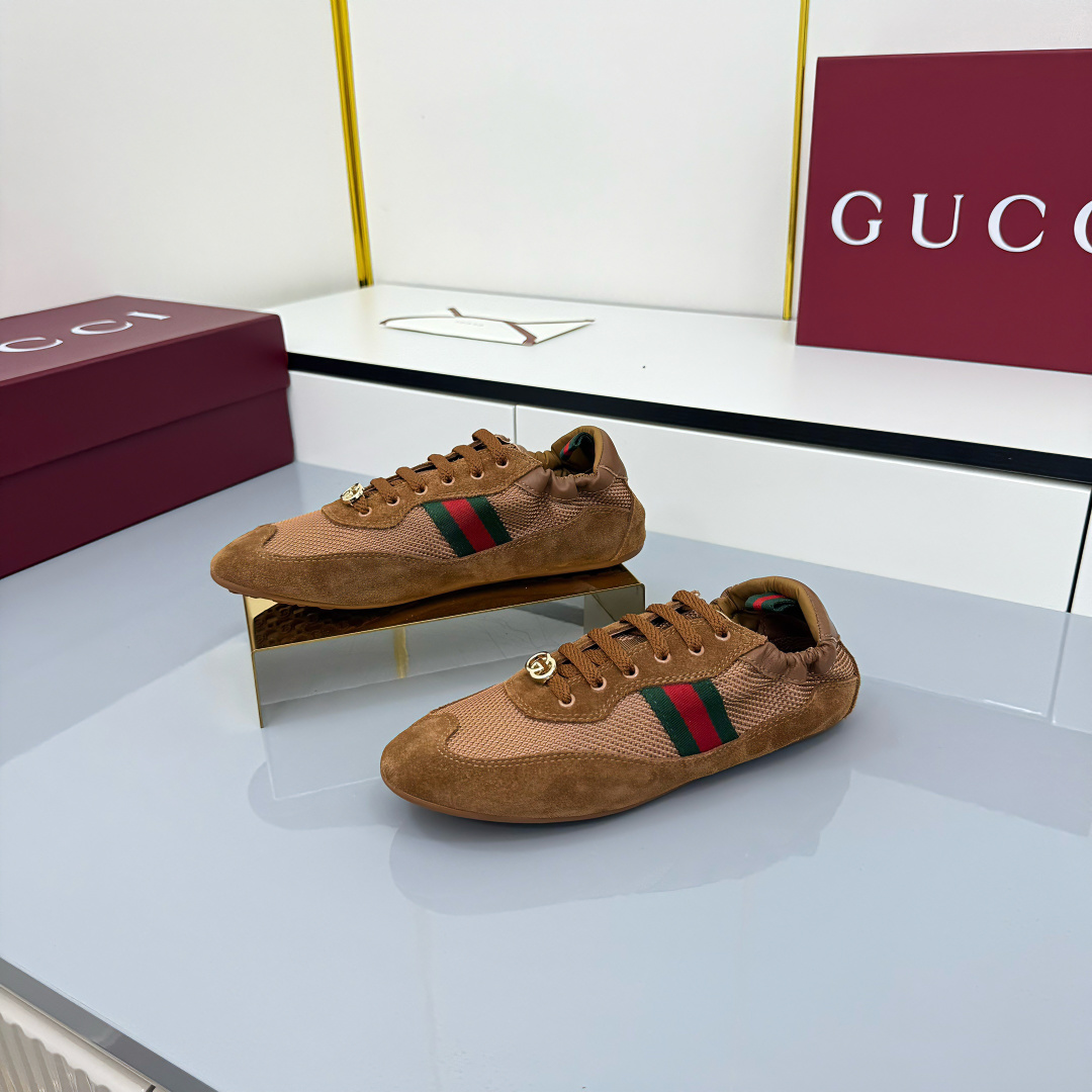 Gucci Women's Gucci Shift Sneaker - FashionPlug