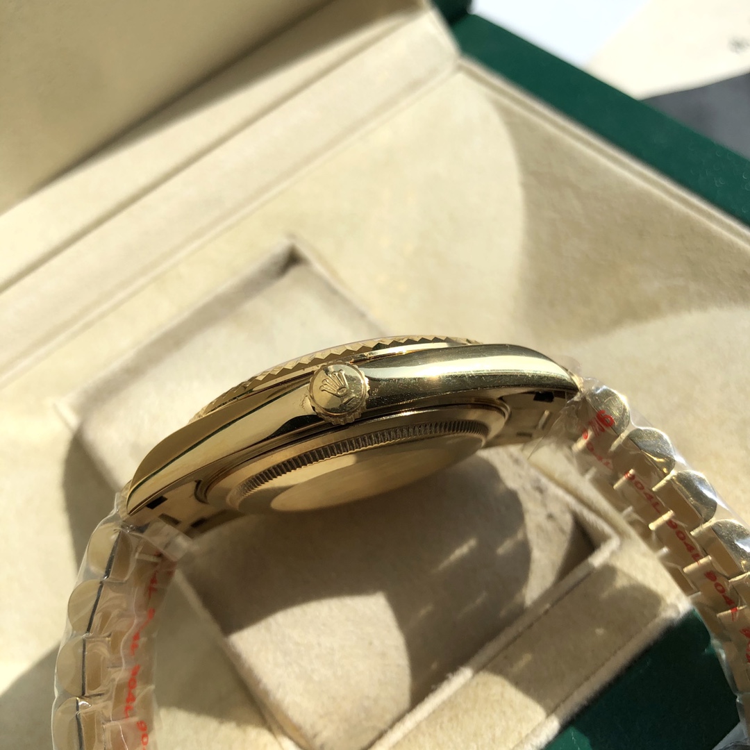 Rolex Day-Date 40mm - FashionPlug