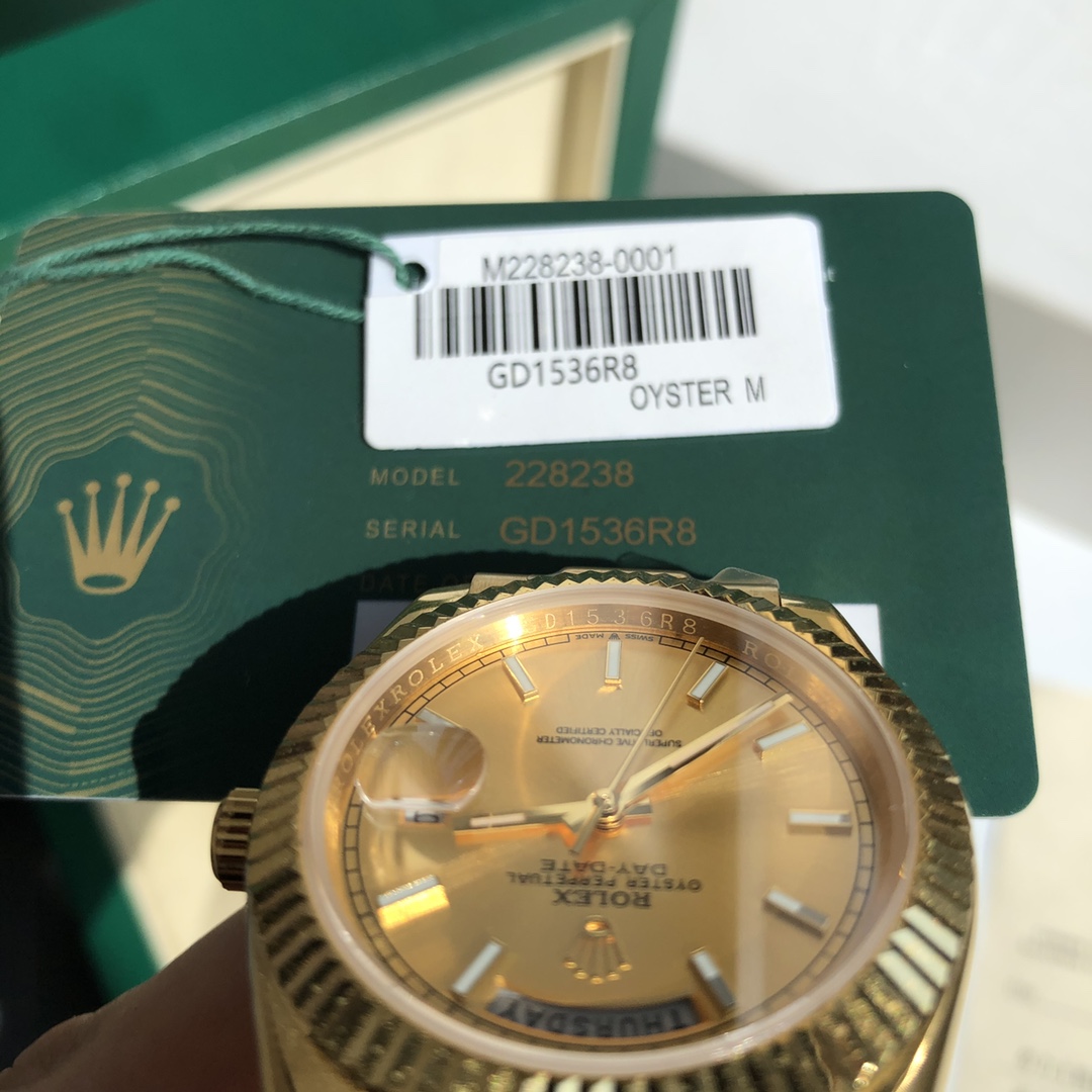 Rolex Day-Date 40mm - FashionPlug