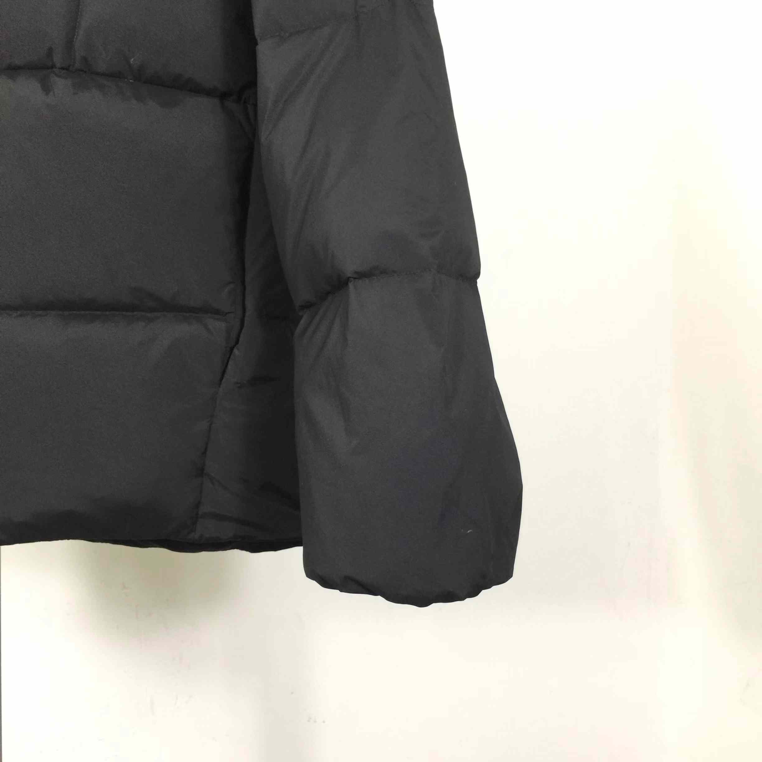 Moncler Fusain Hooded Short Down Jacket - FashionPlug