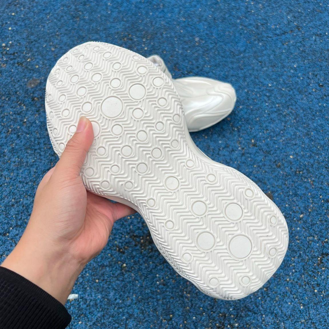 Balenciaga Basketball Sneaker In White  - FashionPlug