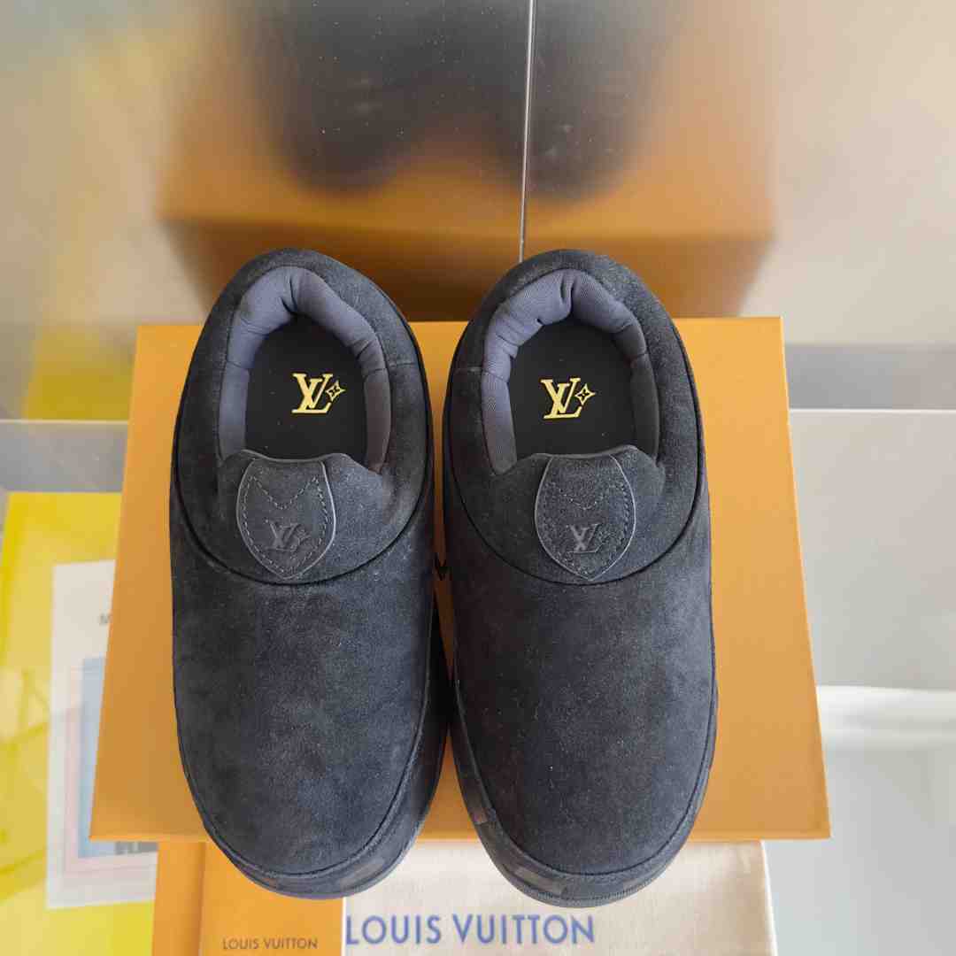 Louis Vuitton LV Yeti Slip On   1AIJCQ - FashionPlug