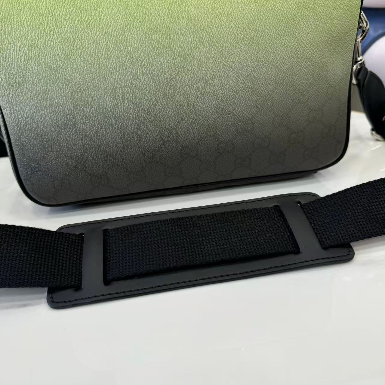 Gucci Chroma Medium Crossbody Bag - FashionPlug