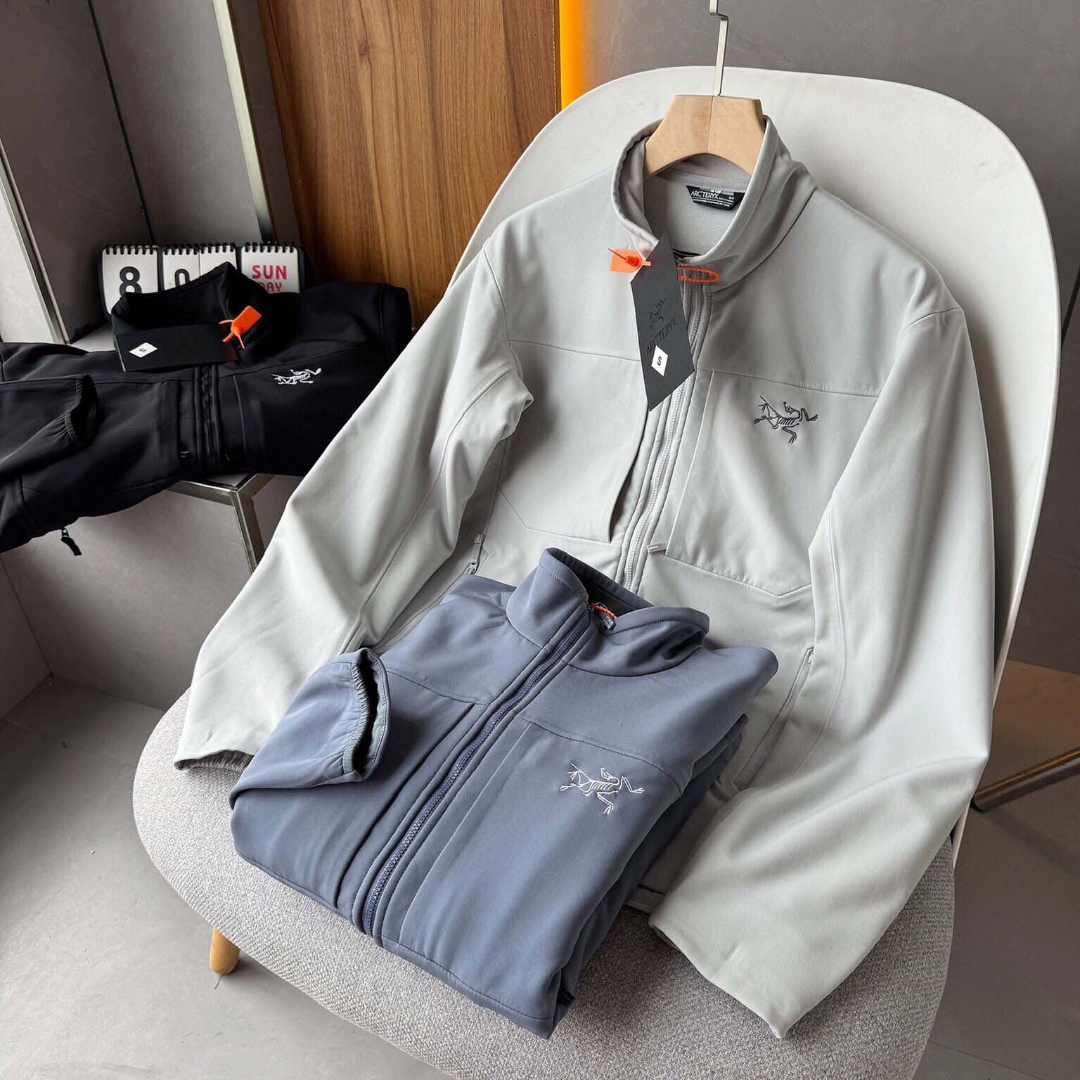 Arc'teryx Jacket - FashionPlug