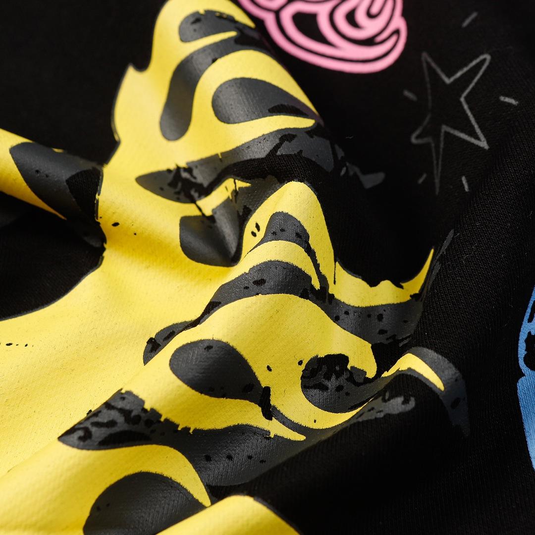 Hellstar Graphic Hoodie - FashionPlug